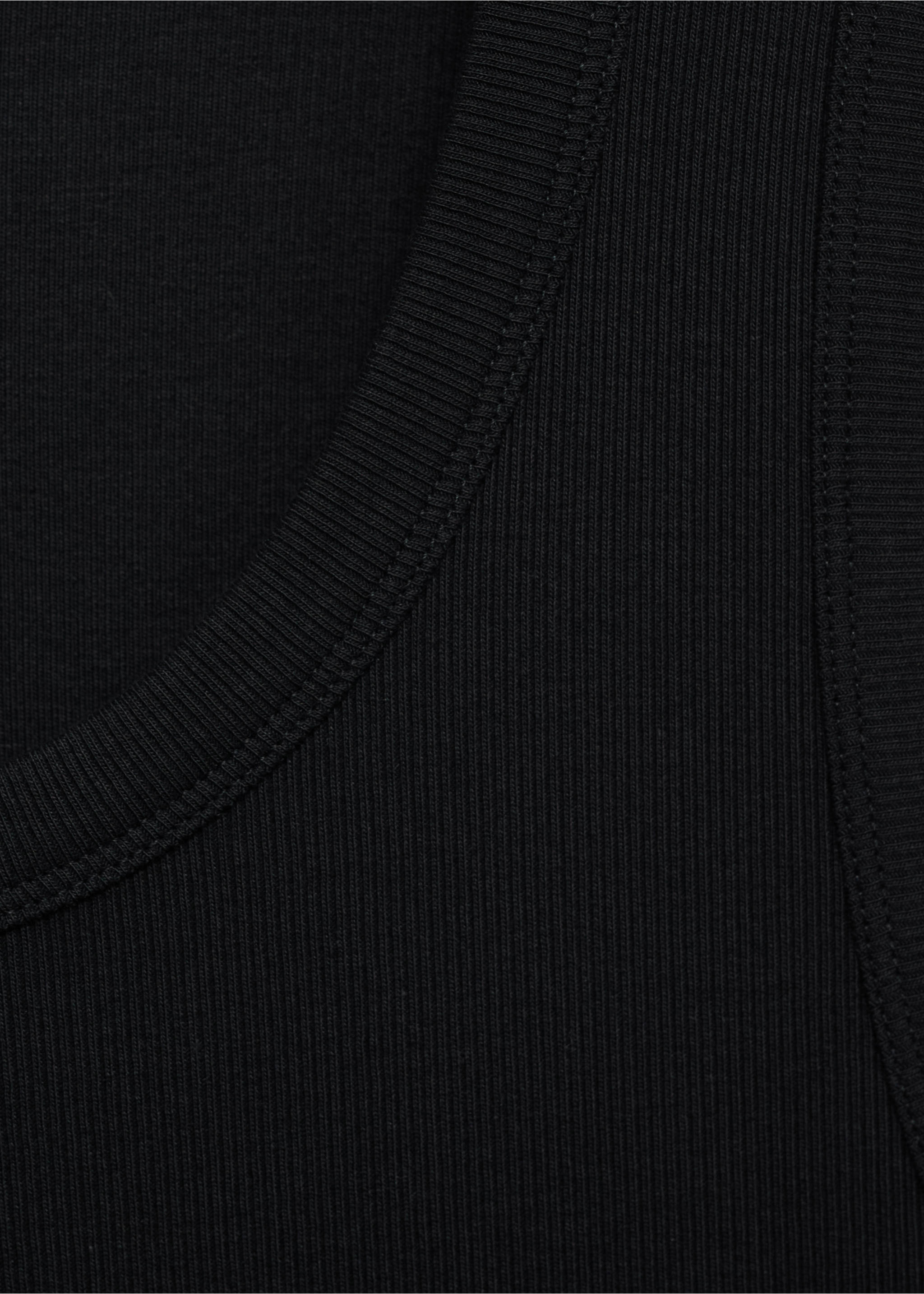 Bordázott ujjatlan slim fit póló - A termék adatai 8, Fekete. Ref: 87015941-00.