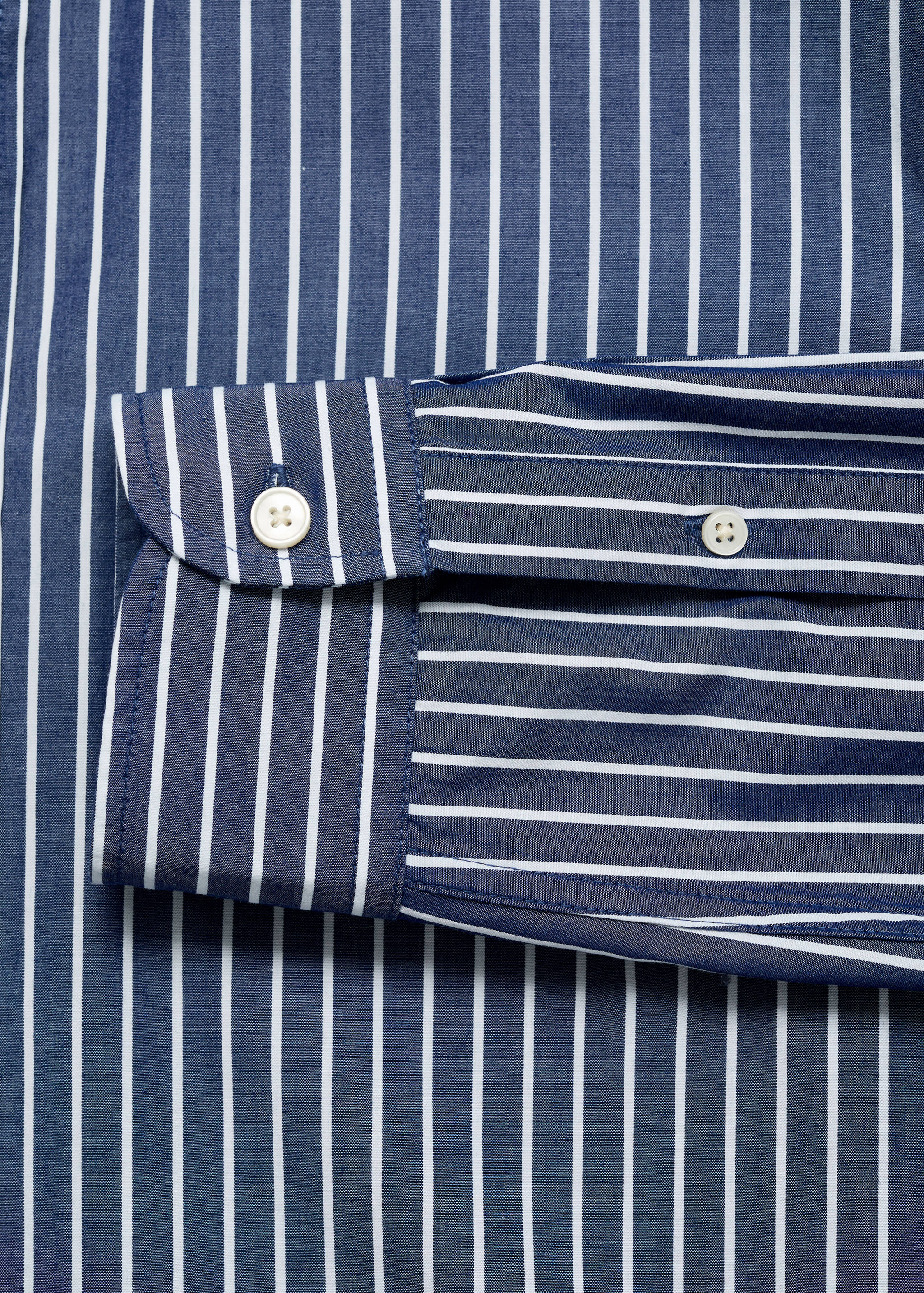 Regular-fit 100% cotton shirt - Details of the article 0