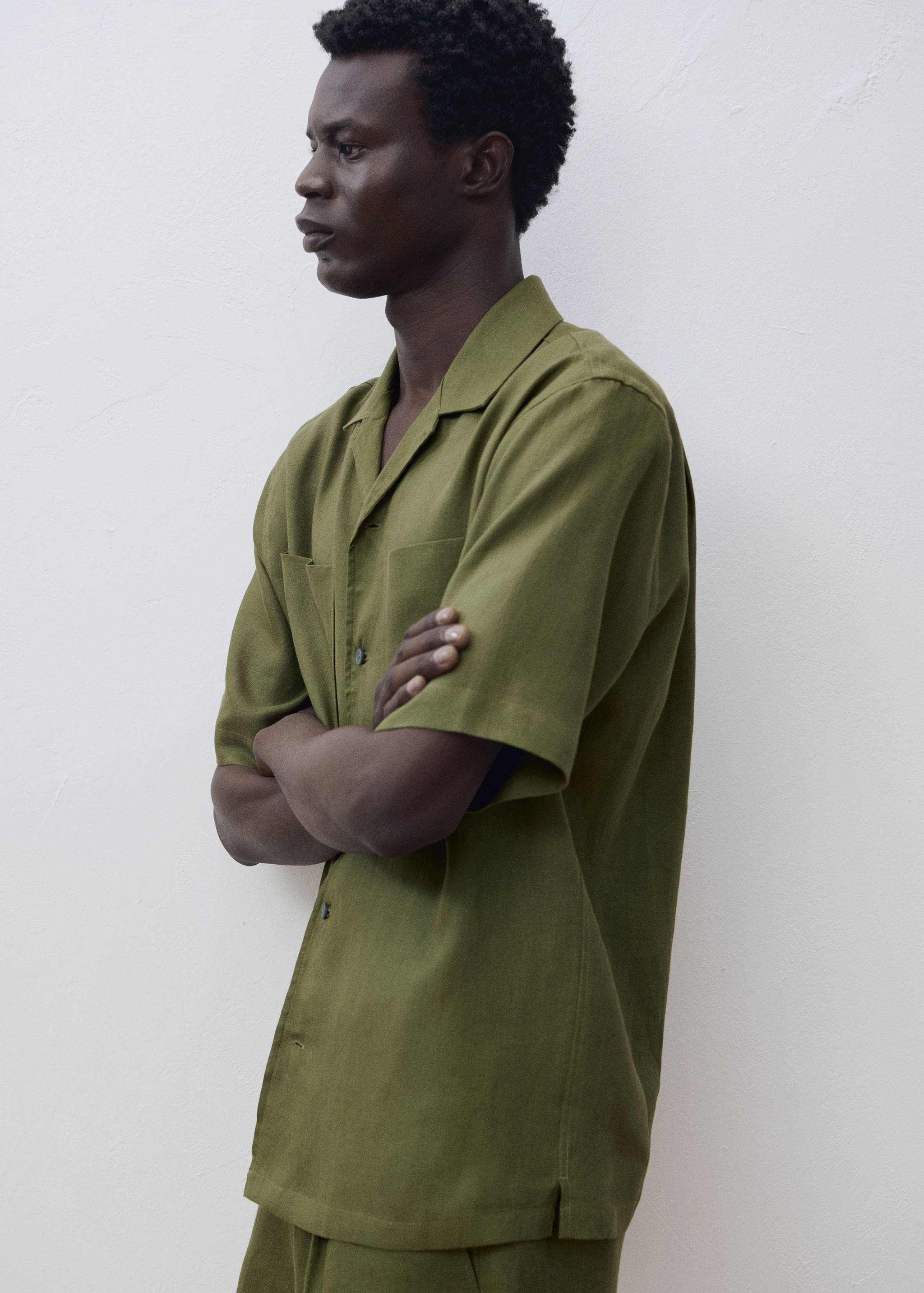 100% linen bowling-collar shirt - Details of the article 3