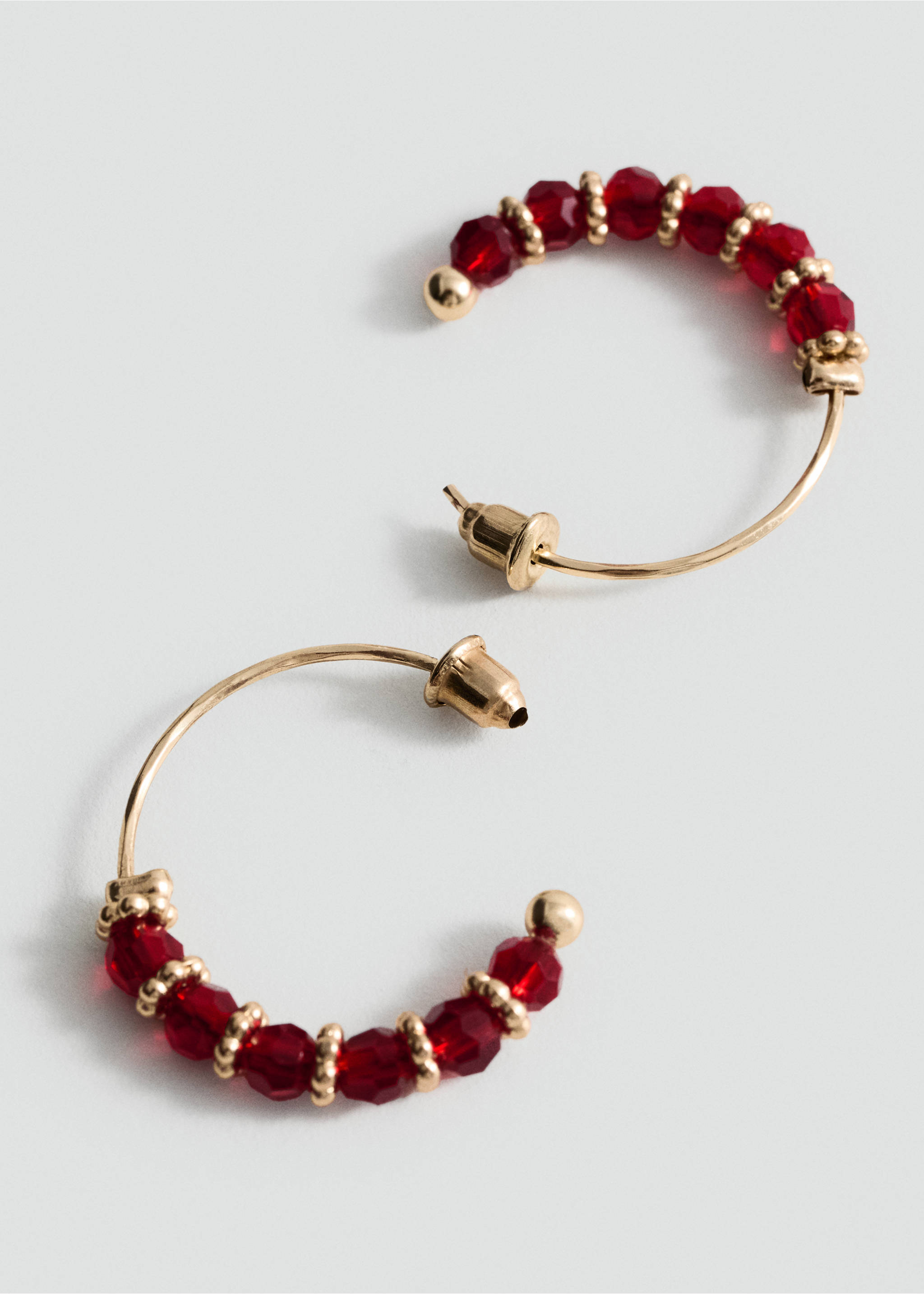 Hoop earrings with ball appliqué - Medium plane, Gold. Ref: 87015970-00.