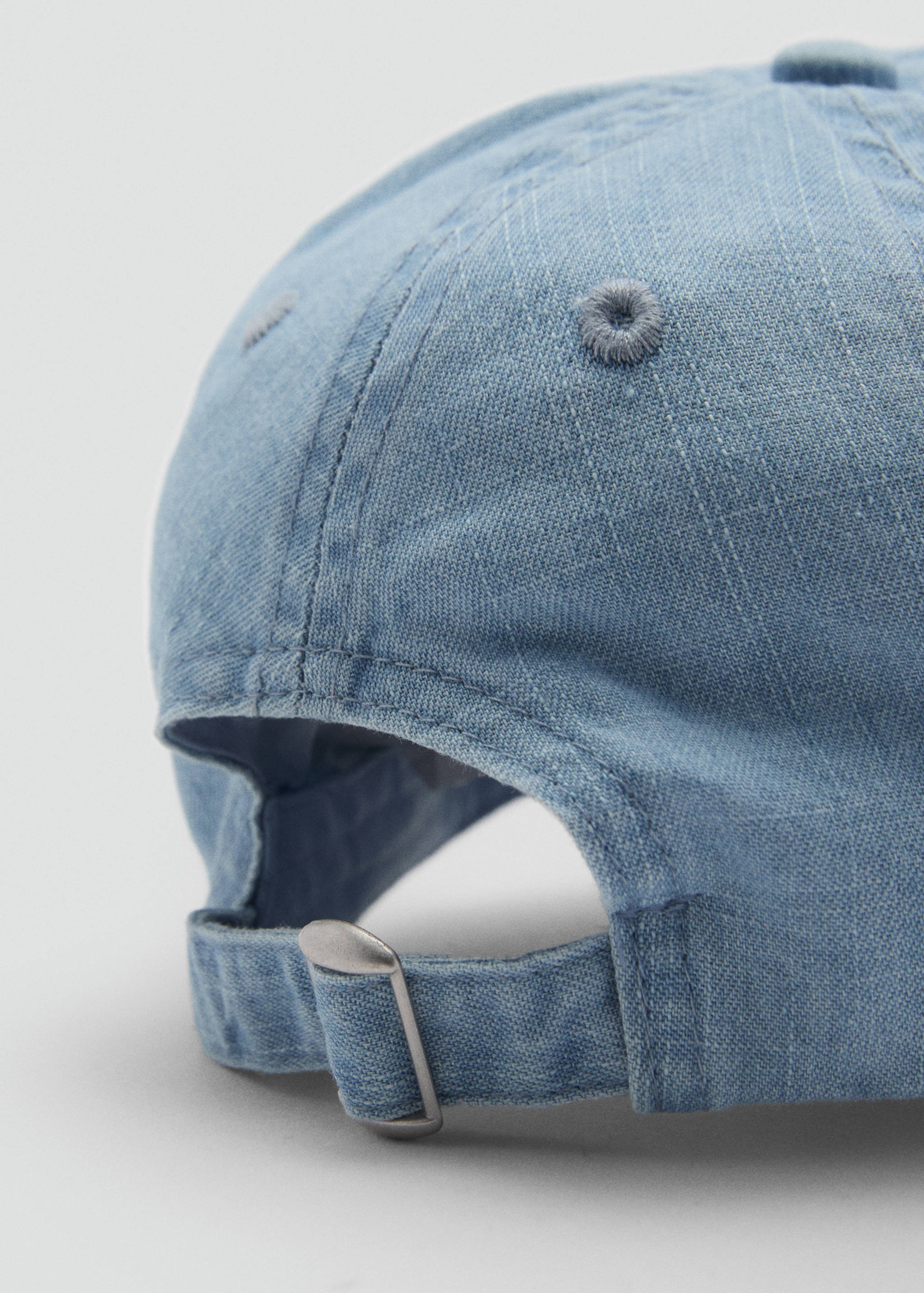 Caps i denim - Artikkeldetalj 1