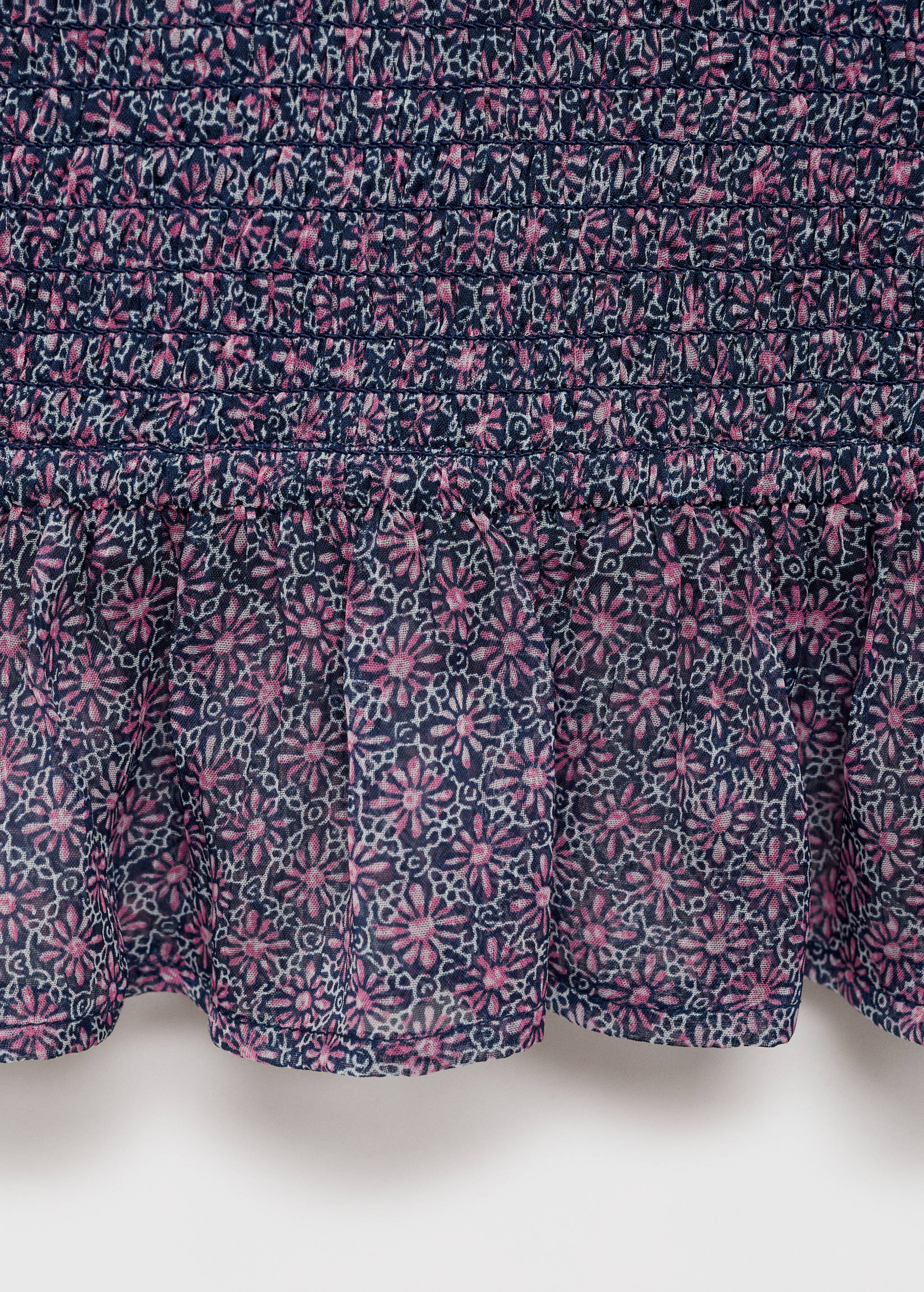 Top frunzit volant - Detall de l'article 8