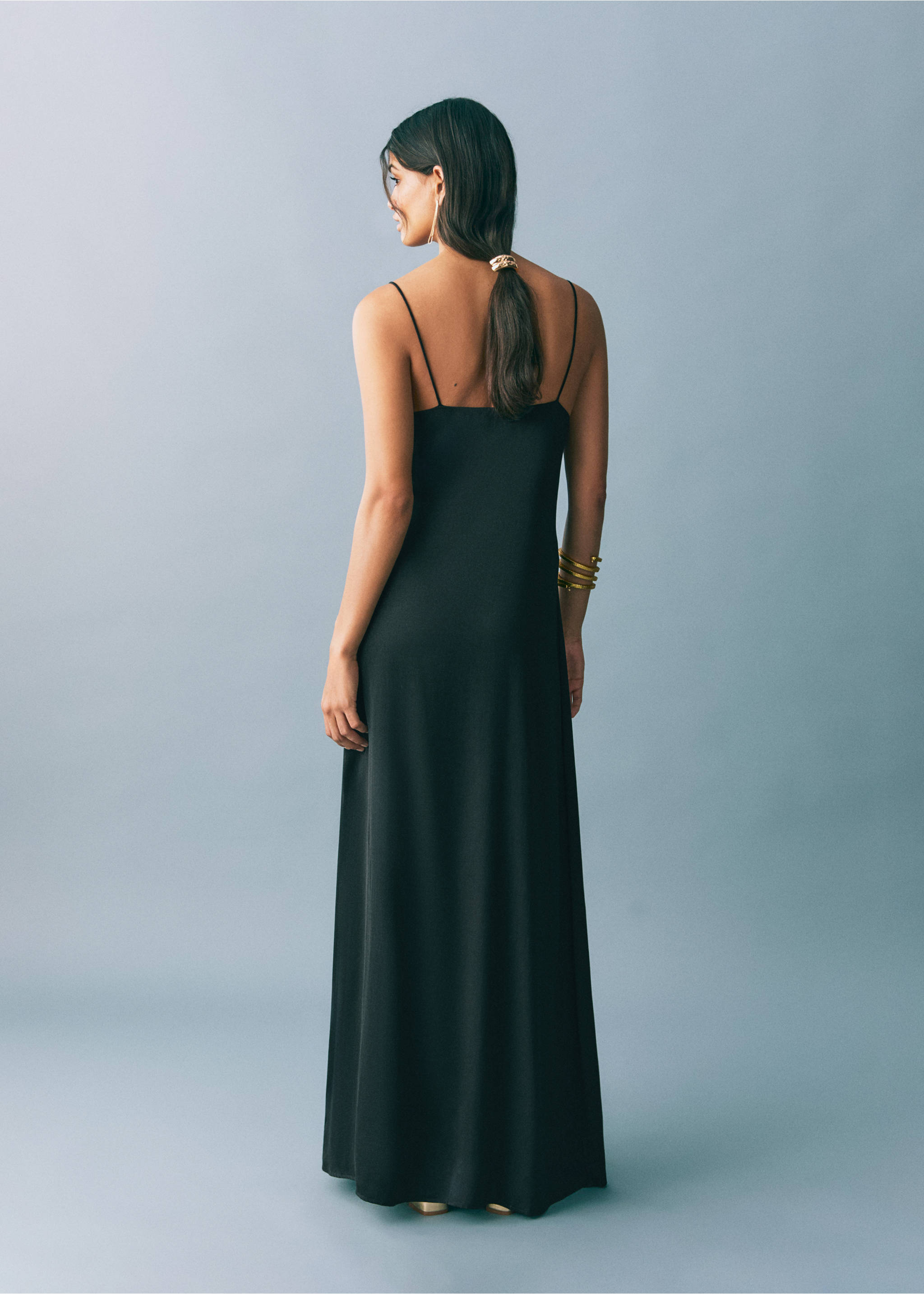 Long dress with straps - Reverse of the article, Black. Ref: 87016361-00.