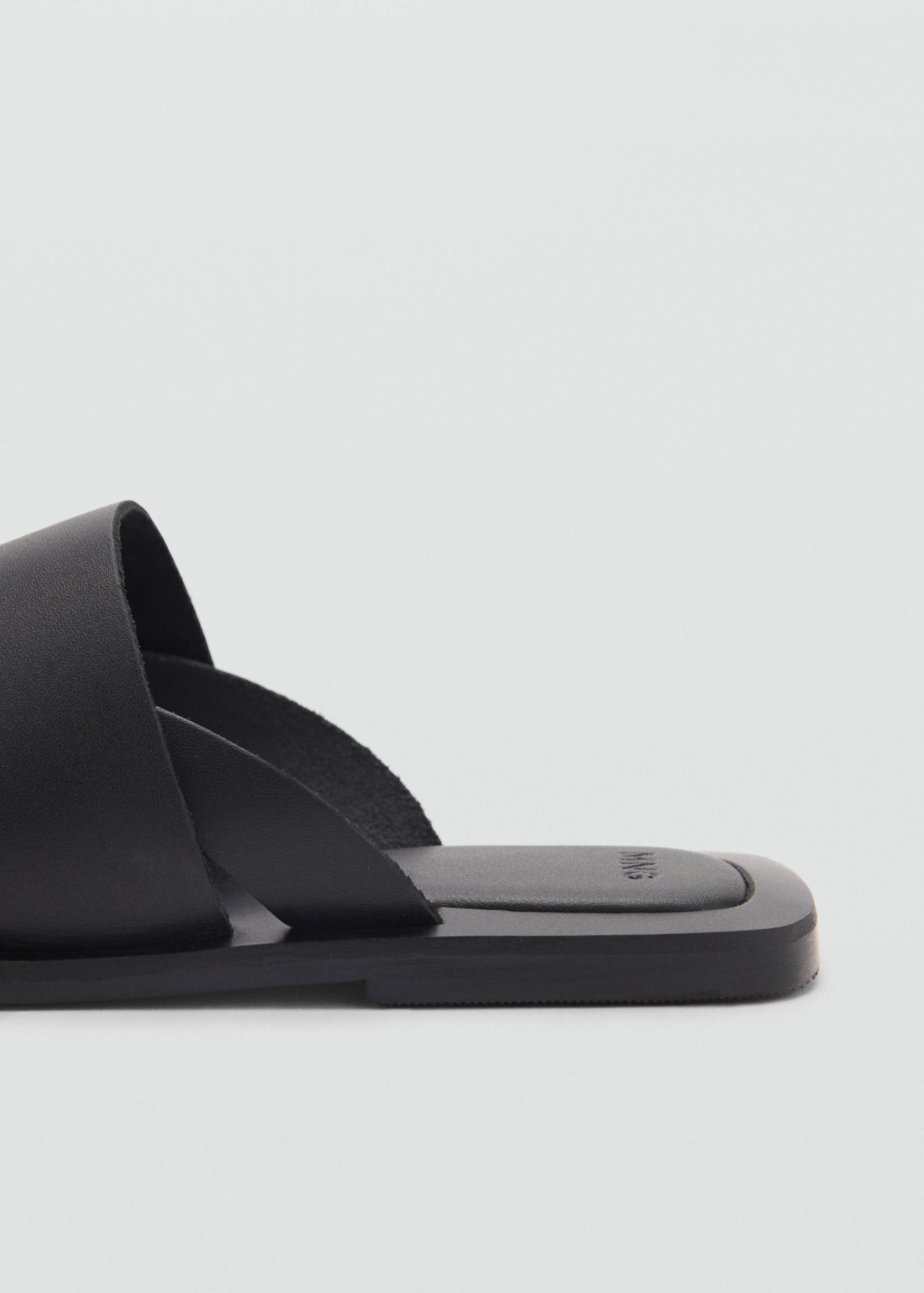 Leather straps sandals - Details of the article 2