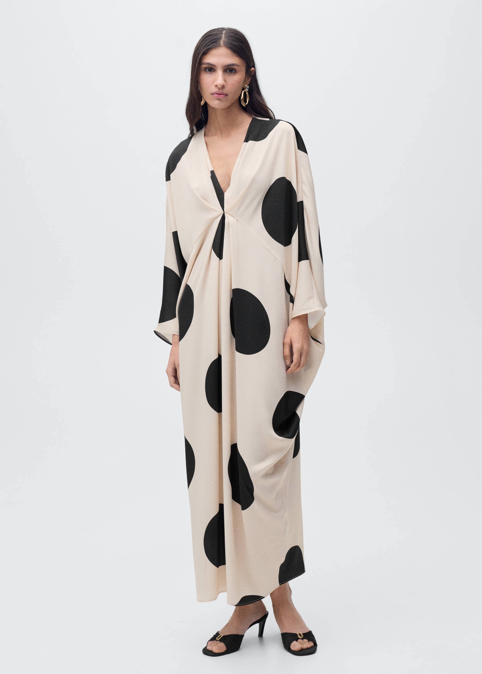 Gepunktetes drapiertes Kleid - Allgemeine Ansicht