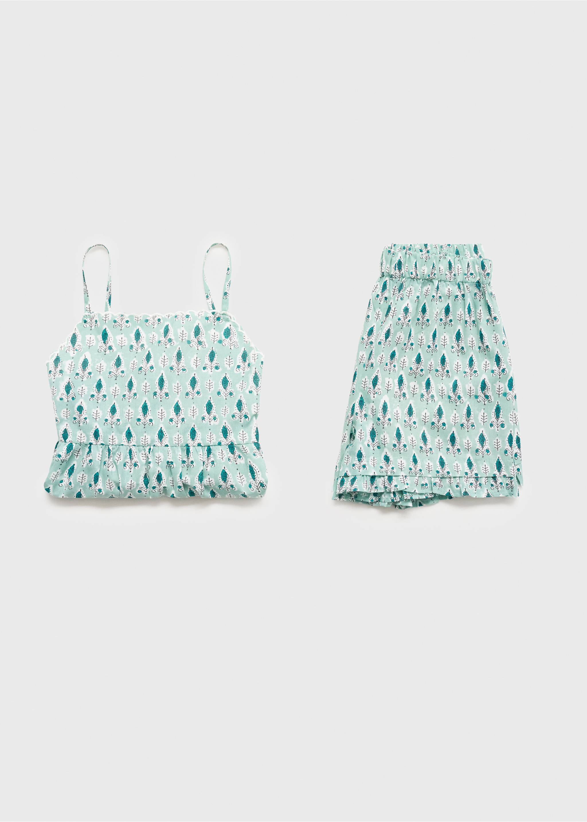 Pyjama shorts with ruffles - Details of the article 0, Green. Ref: 87016719-00.