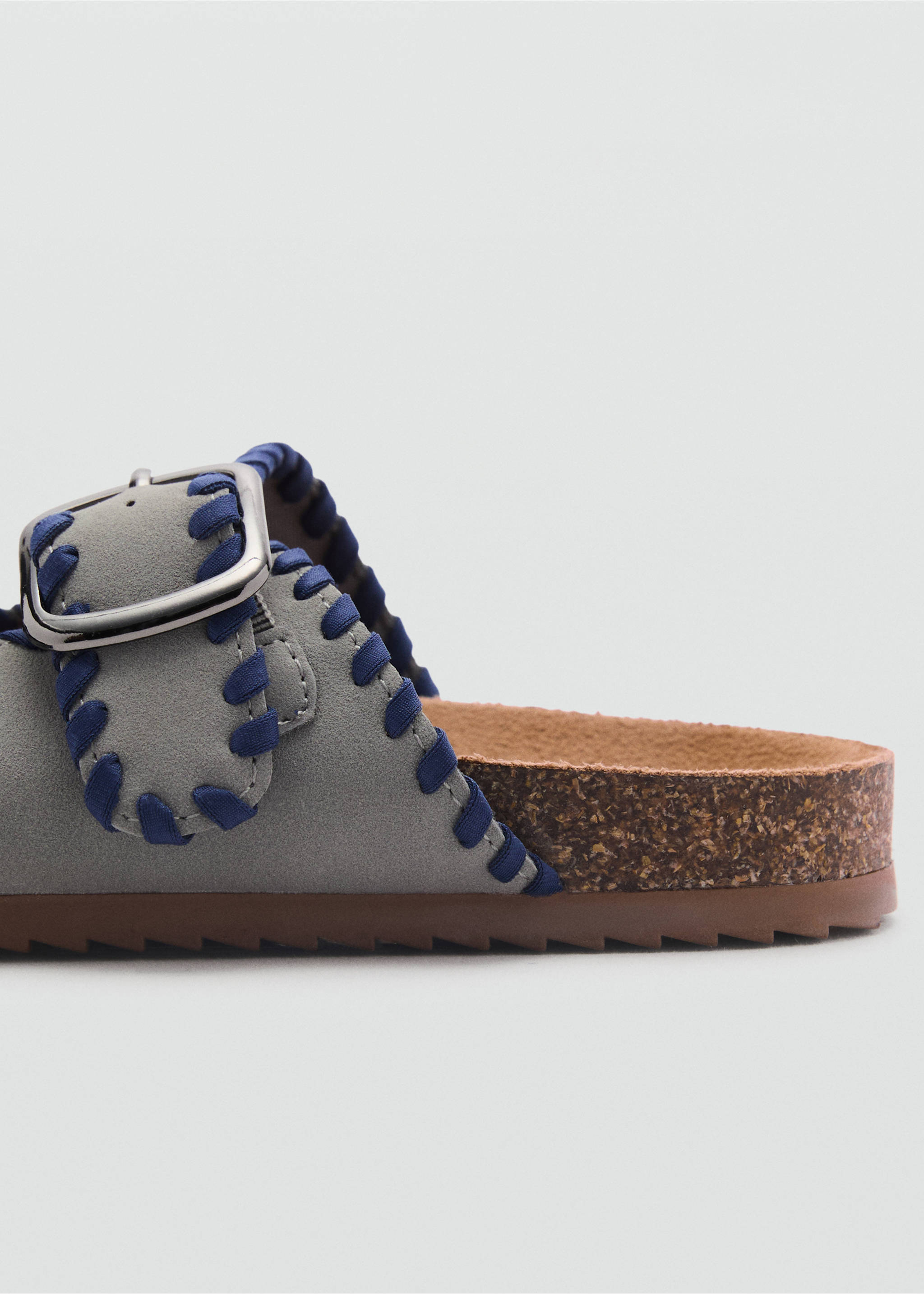 Sandalia hebillas - Detalle del artículo 1, Gris. Ref: 87016721-00.