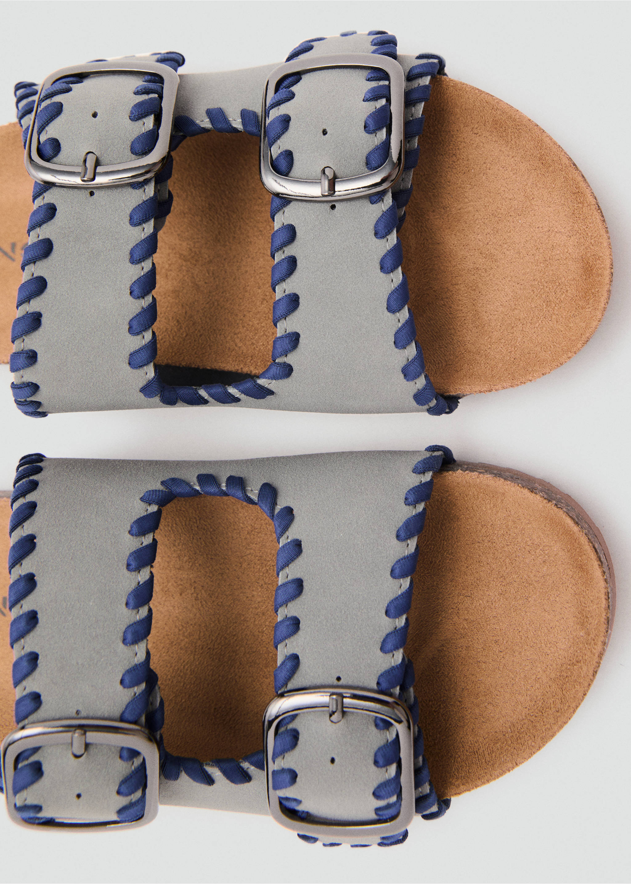 Sandalia hebillas - Detalle del artículo 2, Gris. Ref: 87016721-00.