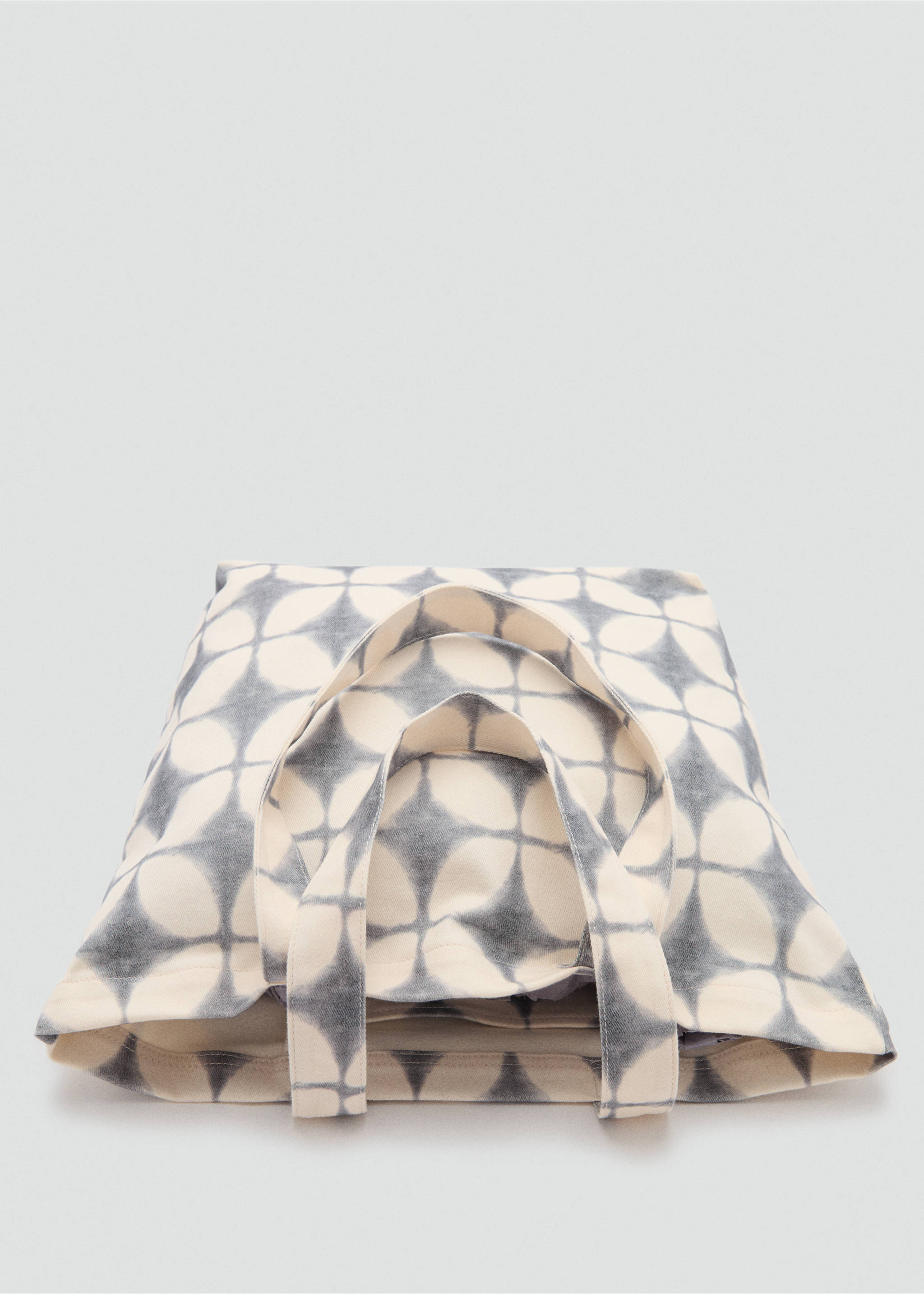 Gemusterte Tote-Bag - Detail des Artikels 2, Grau. Ref: 87016729-00.