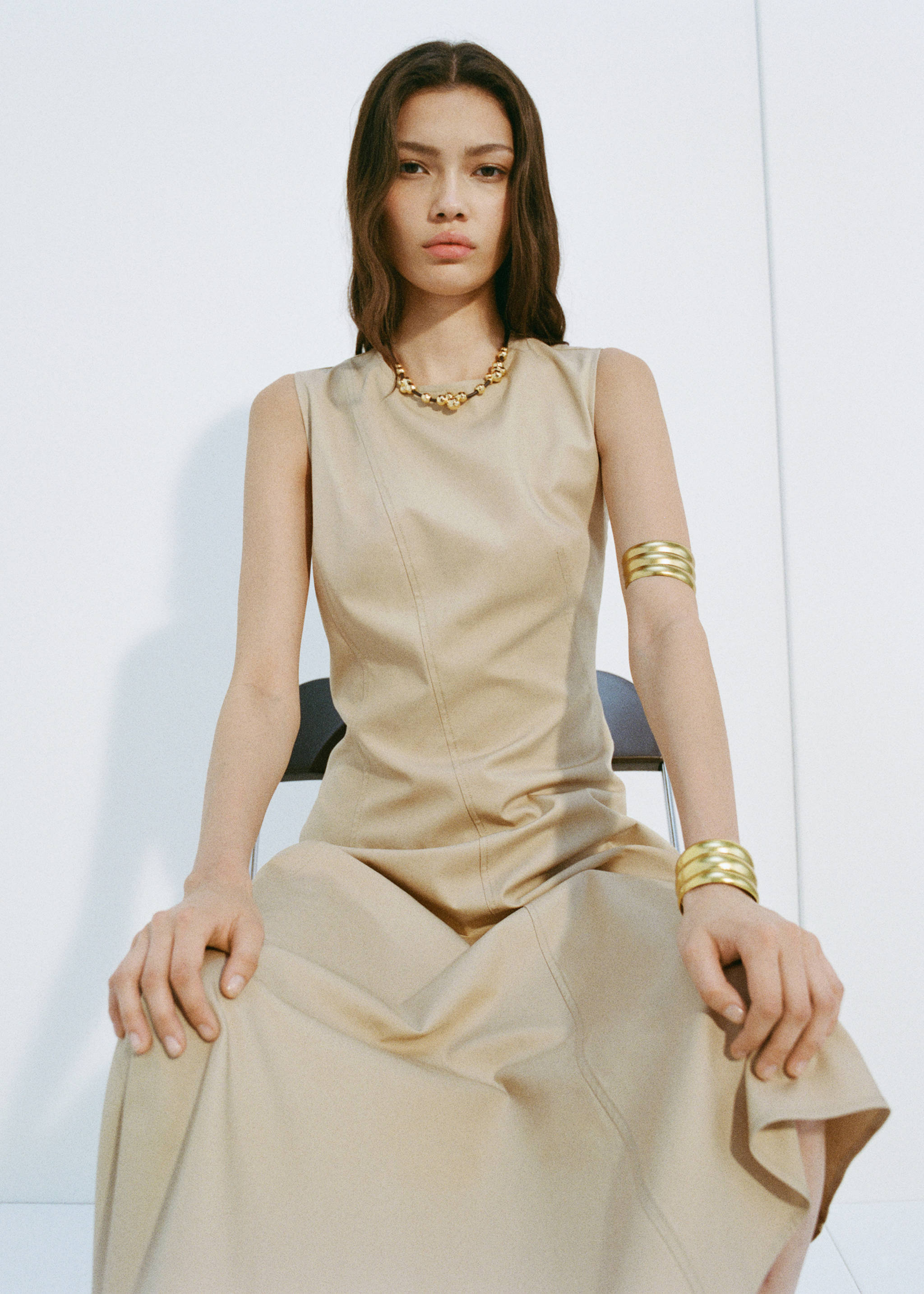 Asymmetrical flared dress - Details of the article 3