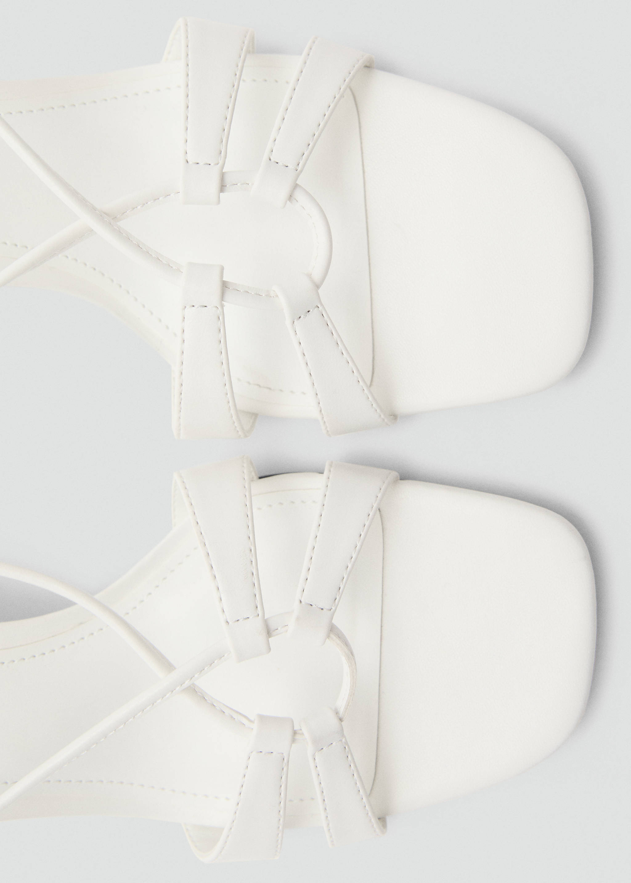 Sandalia tacón tiras combinadas - Detalle del artículo 1