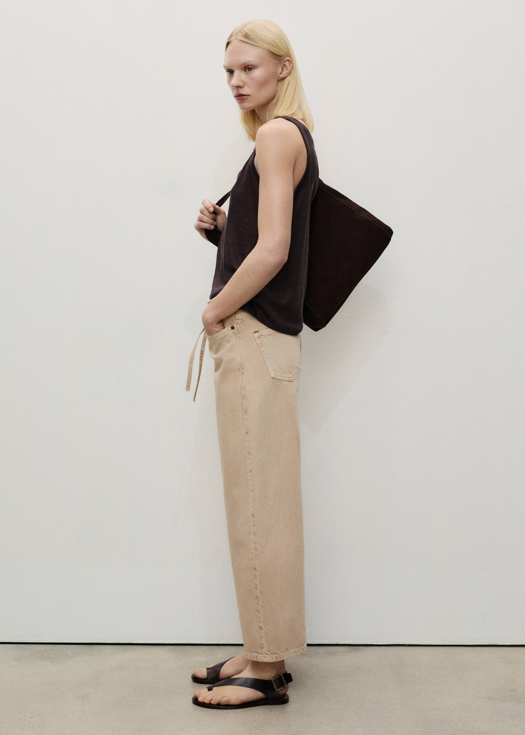 null - Details of the article 2