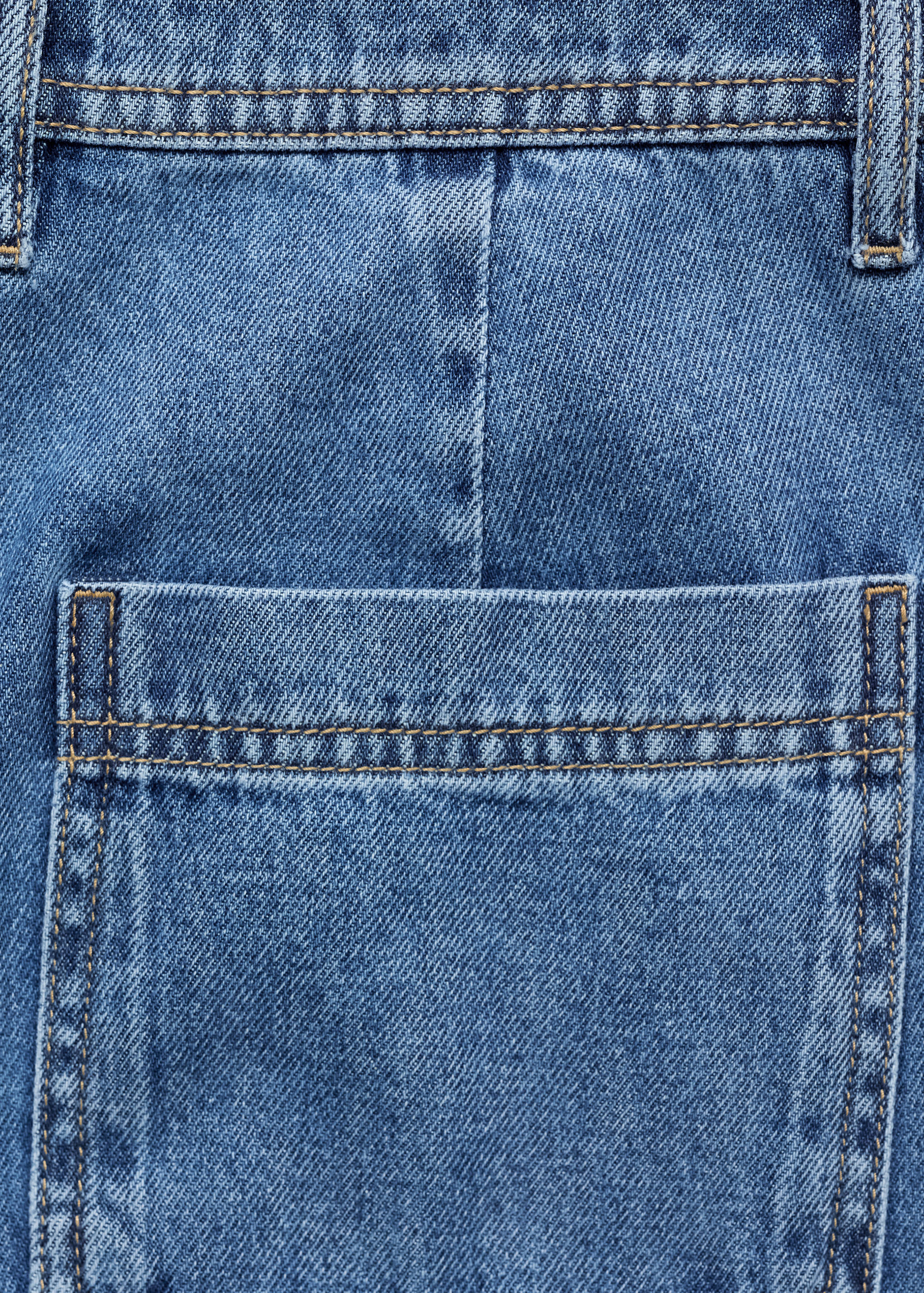 Wide leg jeans with pockets - Details of the article 0