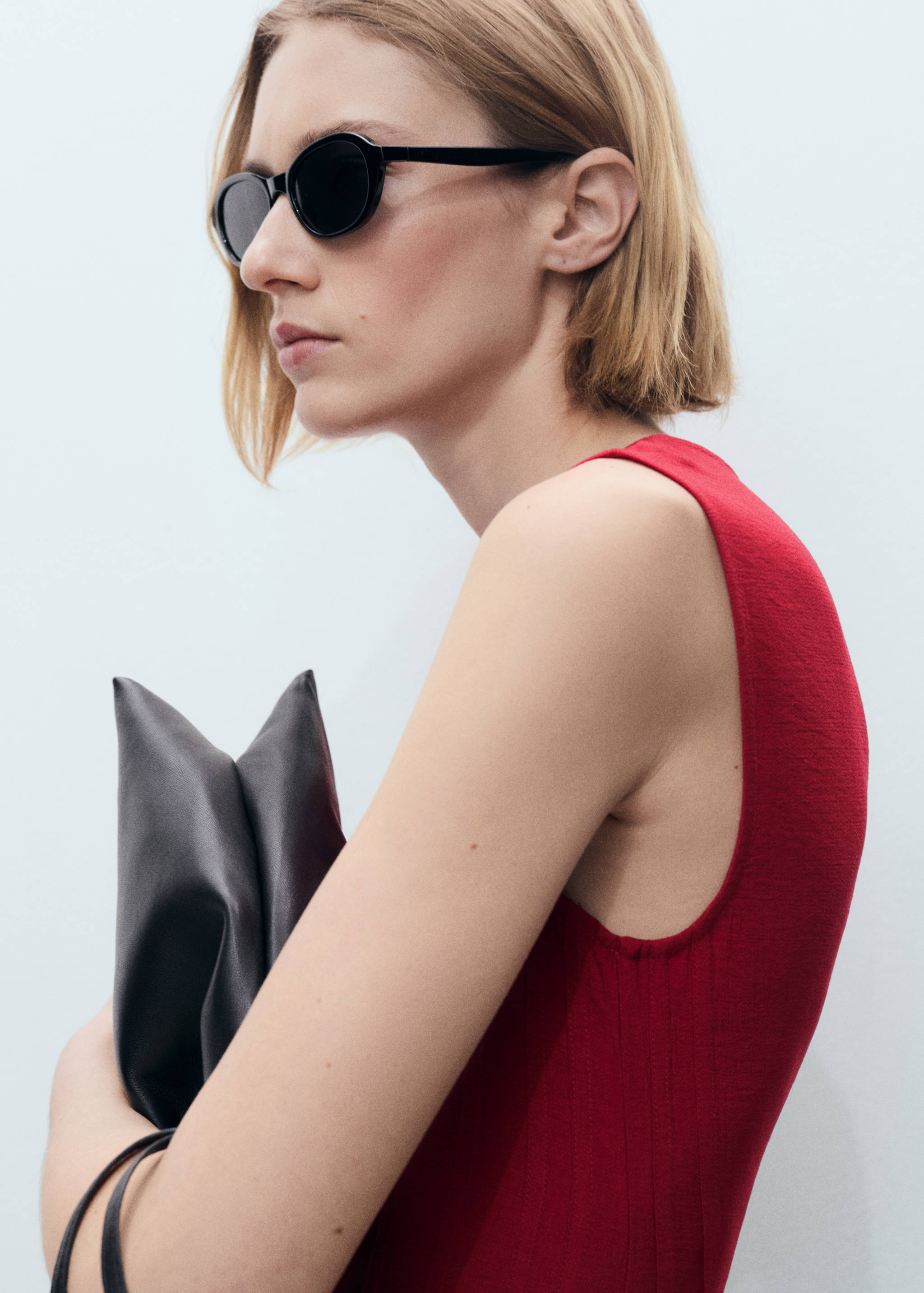 A-line dress with pleats - Details of the article 1