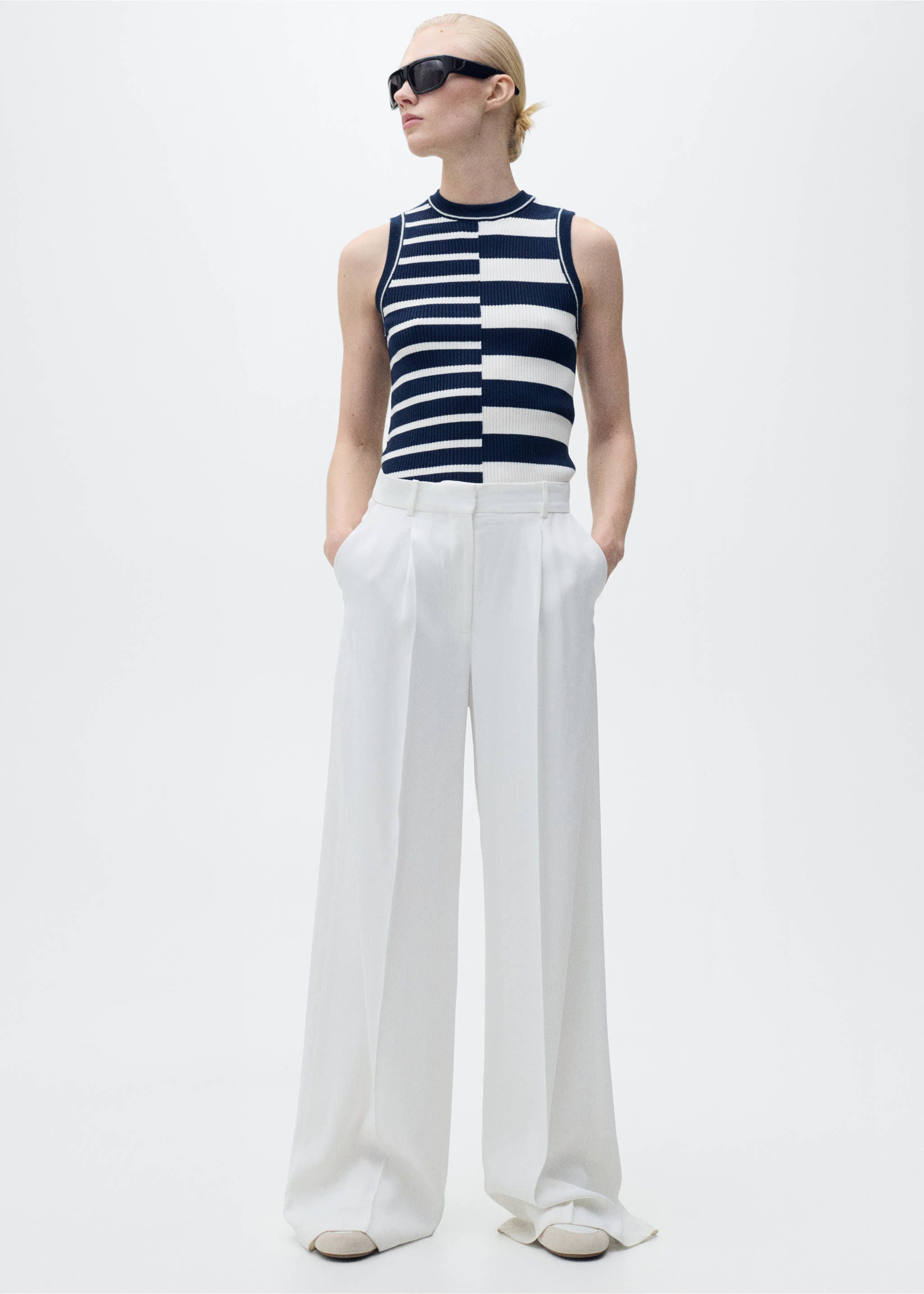 Striped knit top - Details of the article 2, Dark Navy. Ref: 87017193-00.