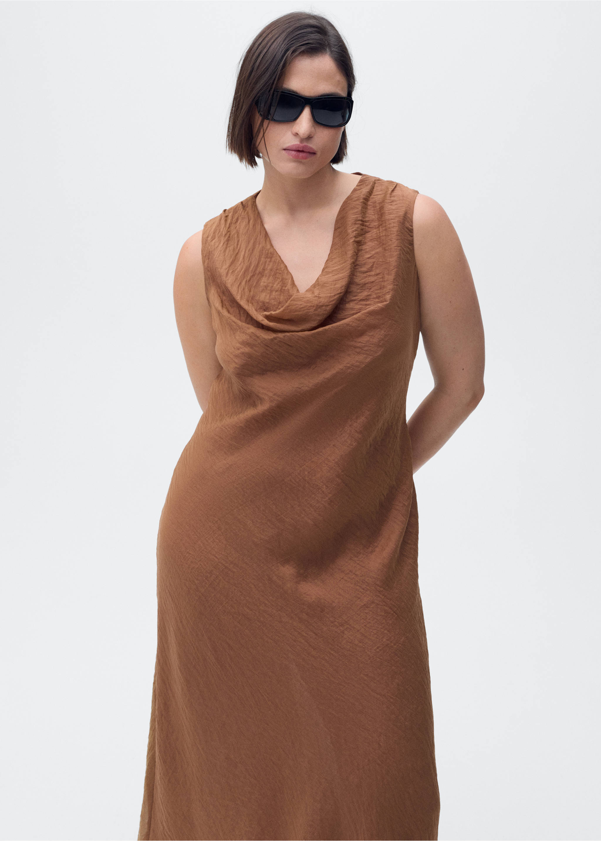 Draped-neck lyocell dress - Details of the article 5, Brown. Ref: 87017198-00.