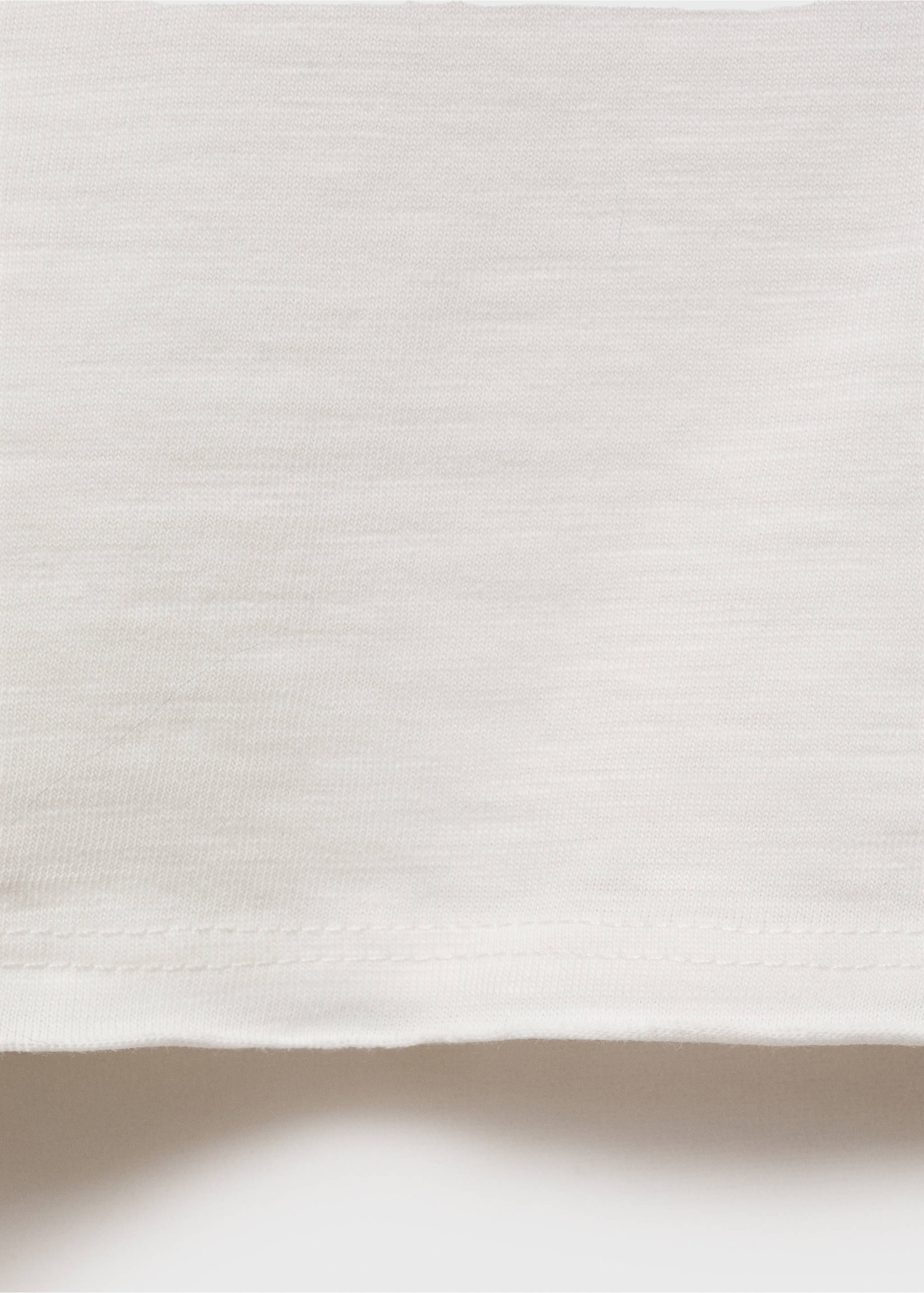 Camiseta algodón cuello pico - Detalle del artículo 0, Blanco roto. Ref: 87017686-00.