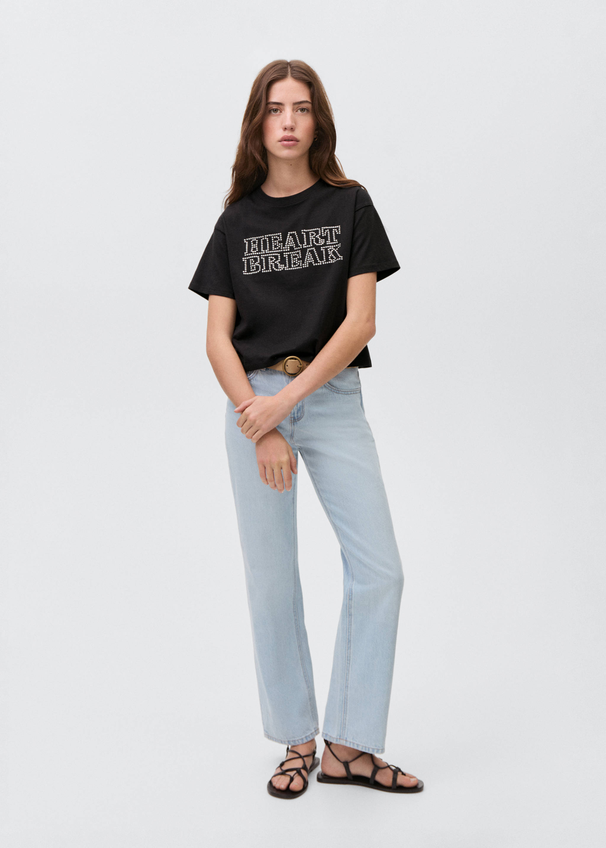 Camiseta mensaje tachuelas - Plano general