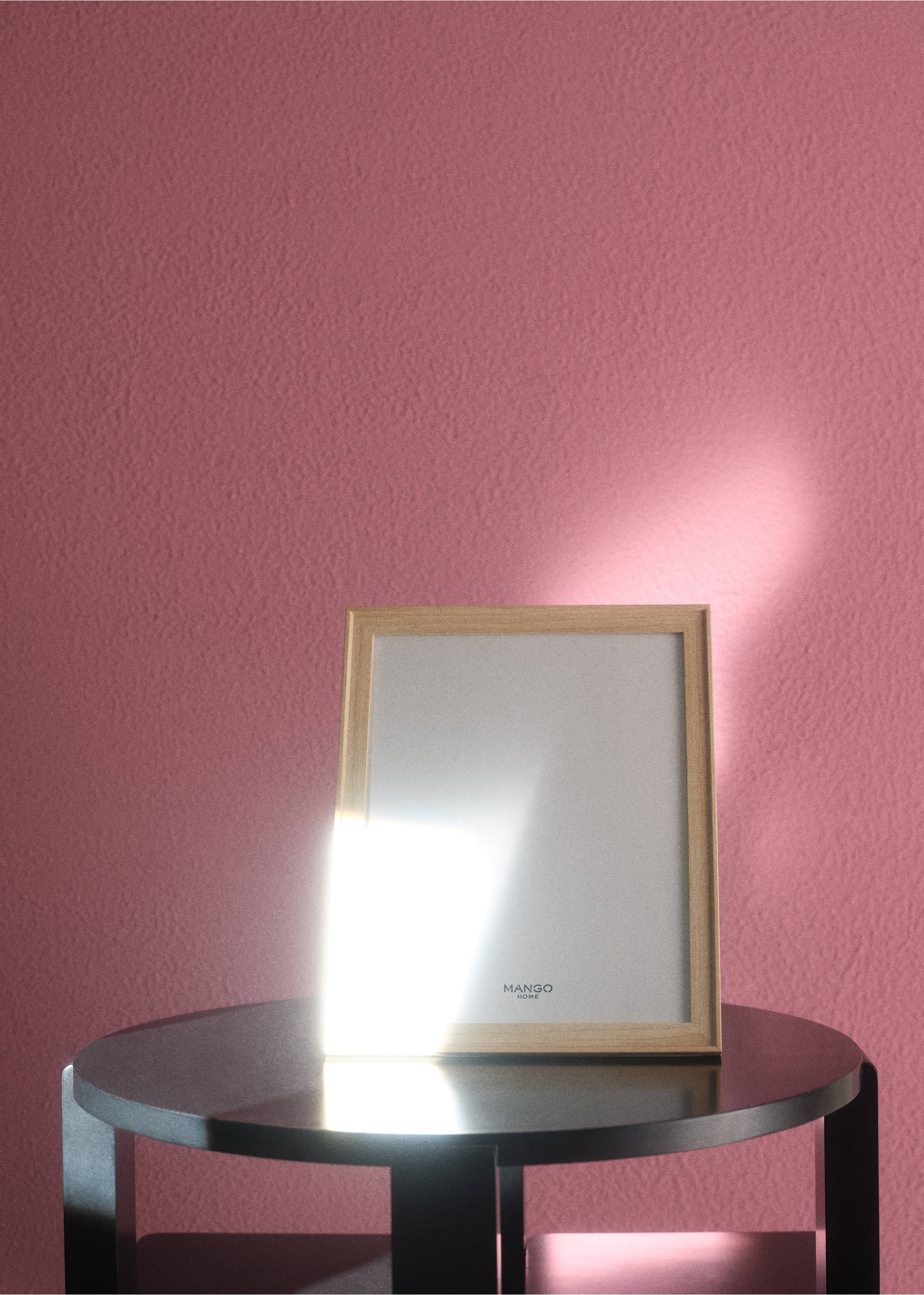 Medium wood-effect frame - Details of the article 6, Brown. Ref: 87017715-00.