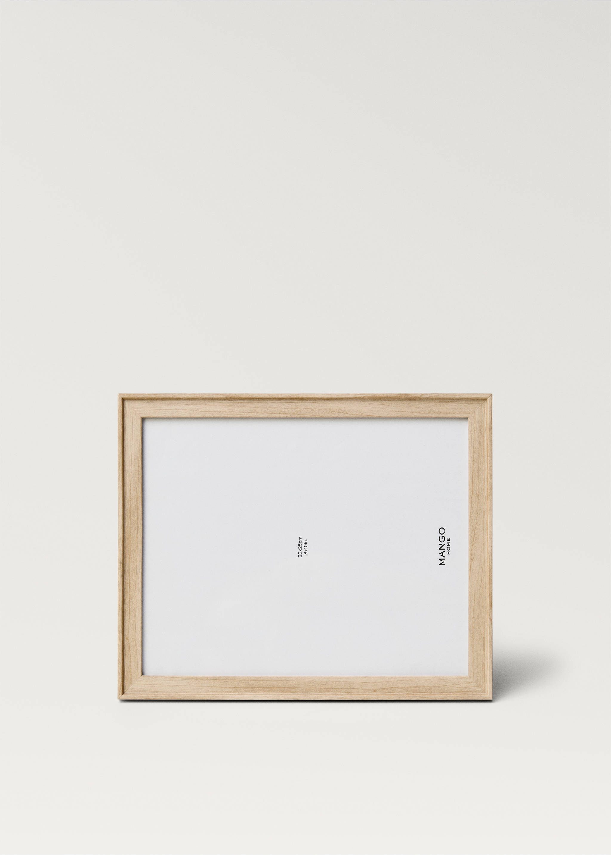 Large wood-effect frame - Details of the article 1, Brown. Ref: 87017716-00.