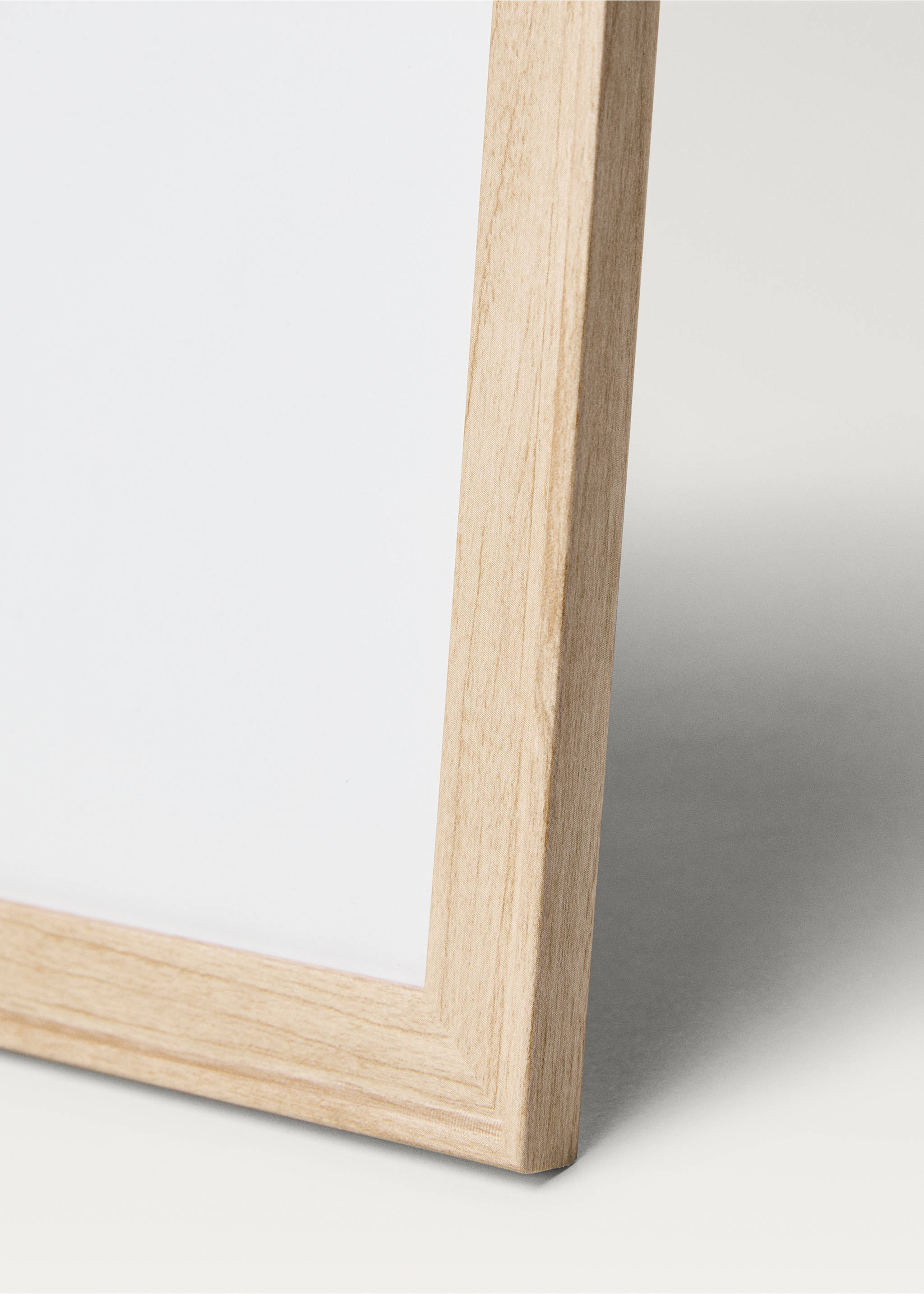 Large wood-effect frame - Details of the article 3, Brown. Ref: 87017716-00.