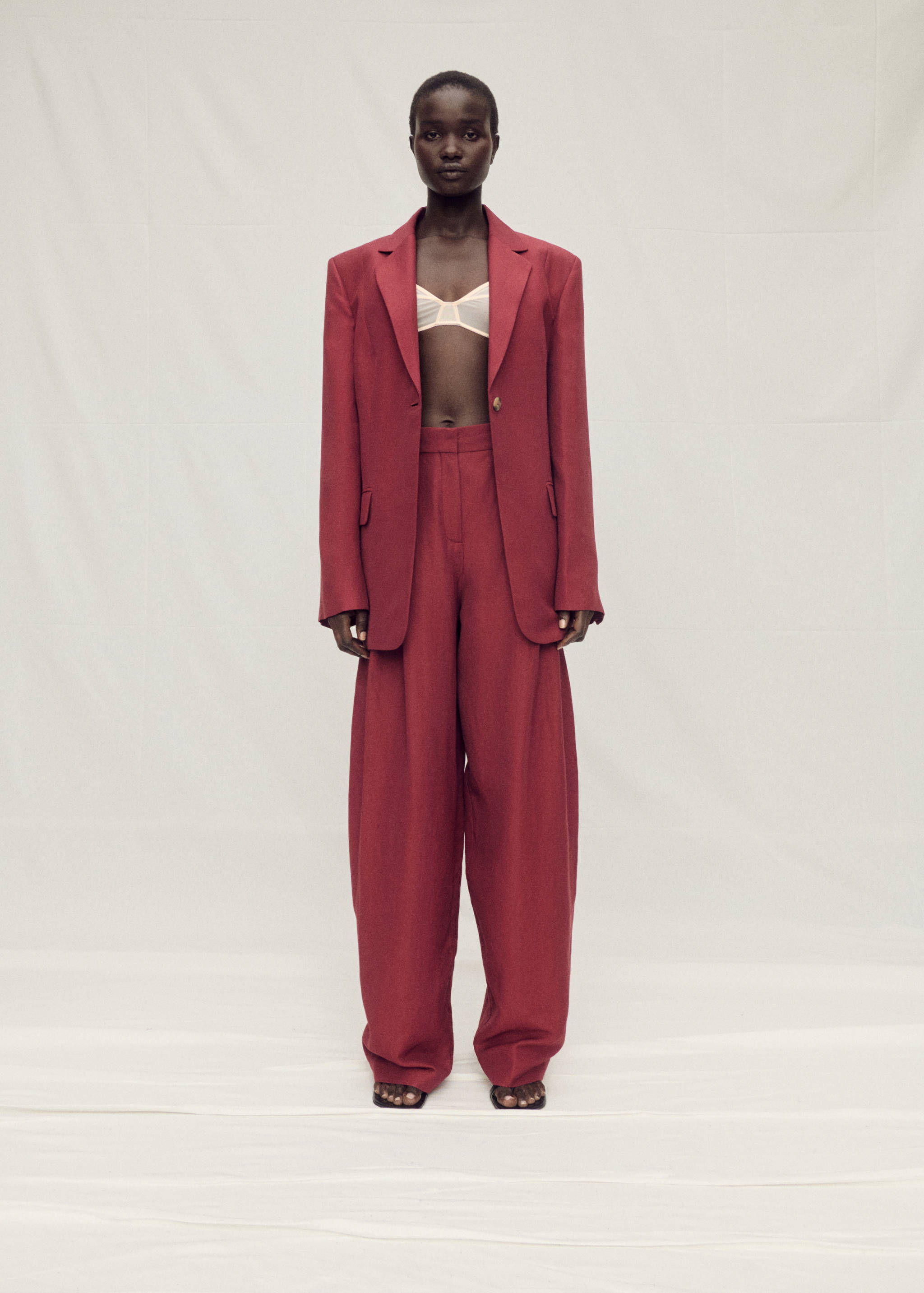 Oblekový blejzr ze lněné směsi - Celkový náhled