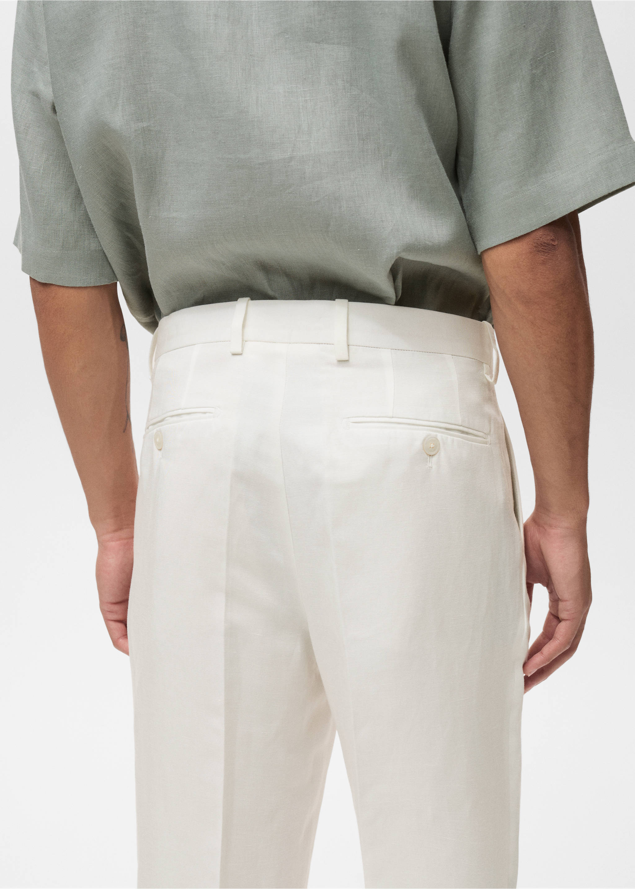 Linen-blend pleated trousers - Details of the article 6, Off White. Ref: 87017895-00.