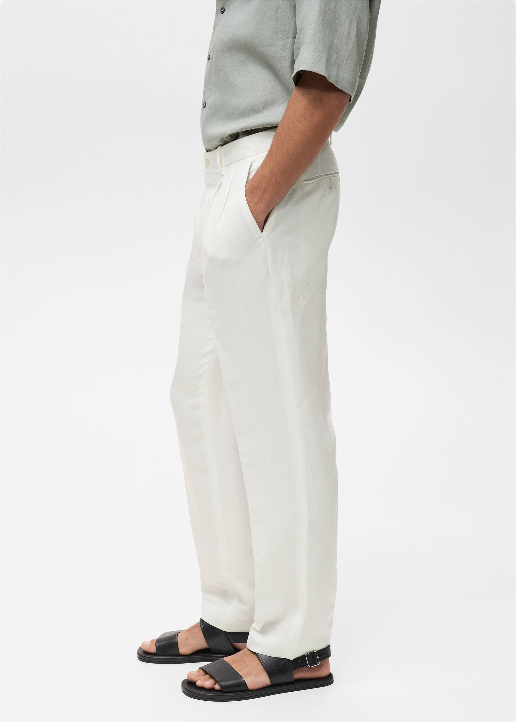 Linen-blend pleated trousers - Details of the article 2, Off White. Ref: 87017895-00.
