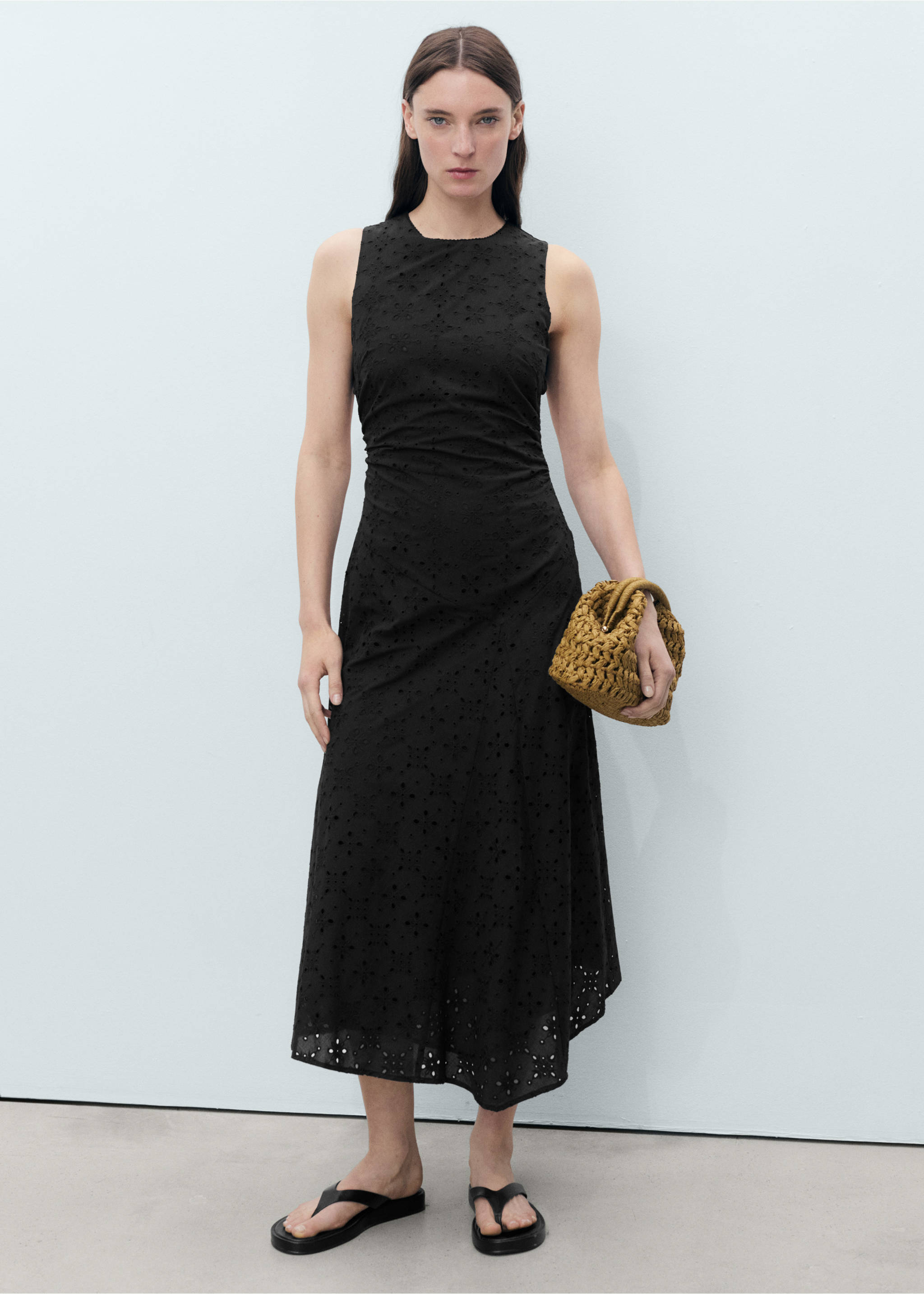 Midi dress with broderie anglaise embroidery - General plane, Black. Ref: 87019067-00.
