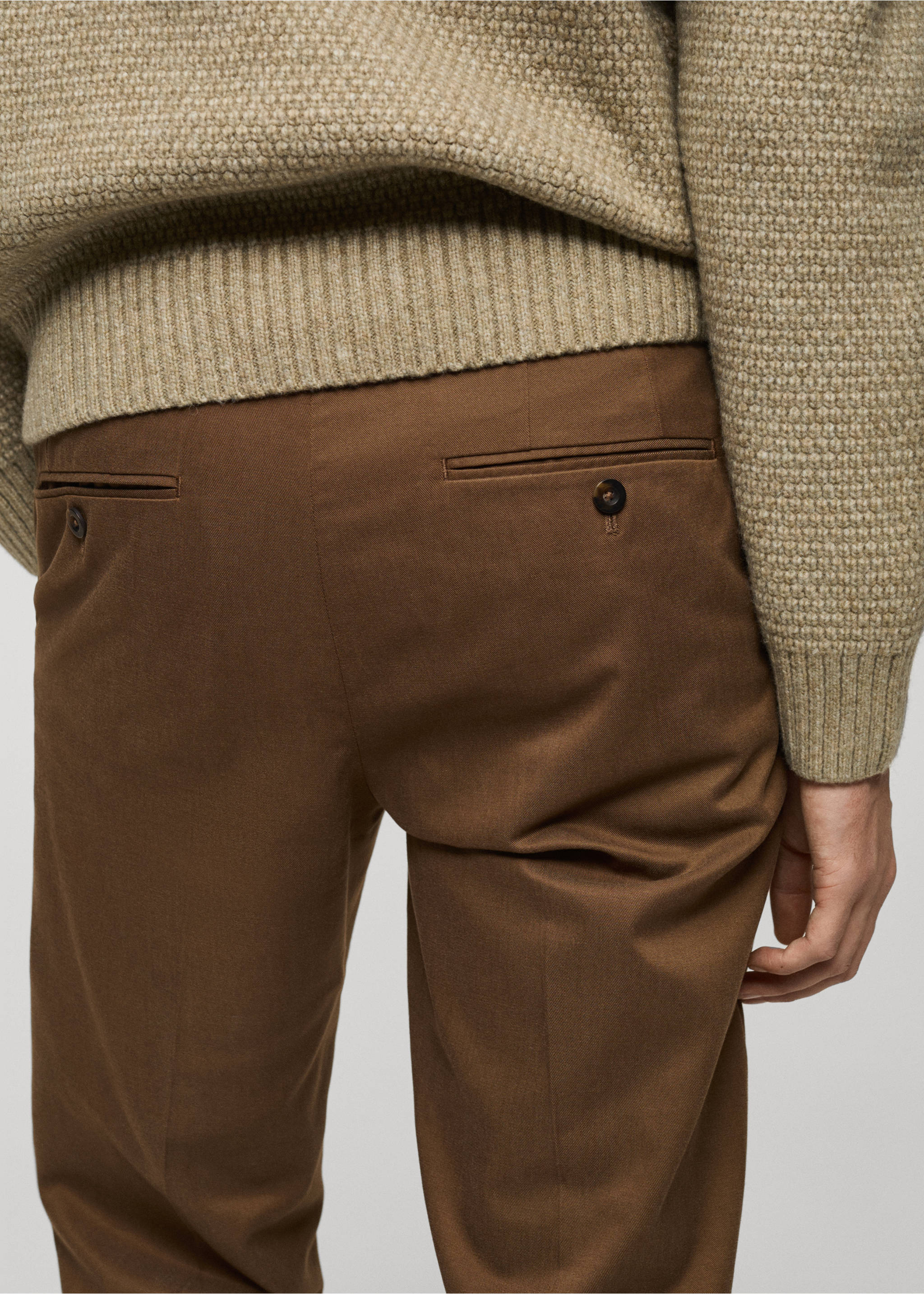 Regular-fit cotton trousers - Details of the article 6, Brown. Ref: 87020252-00.