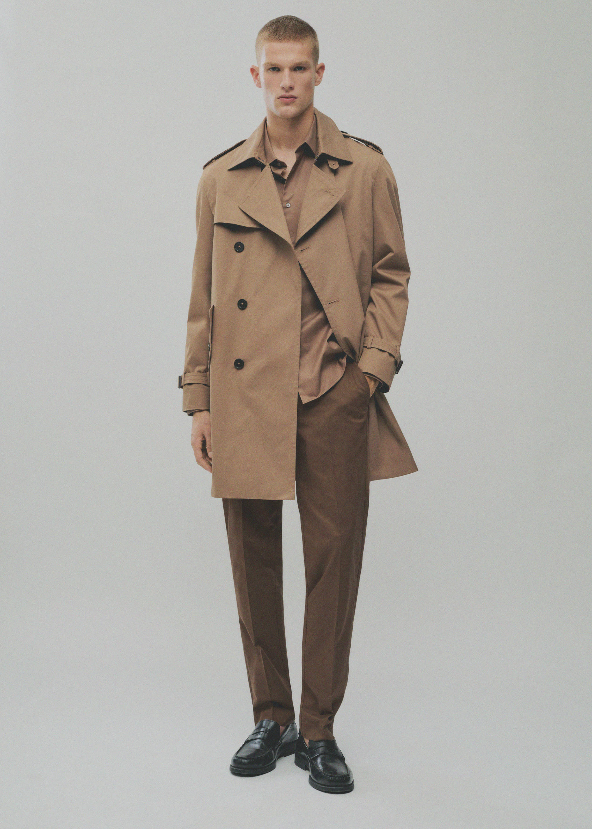 Regular-fit cotton trousers - Details of the article 3, Brown. Ref: 87020252-00.