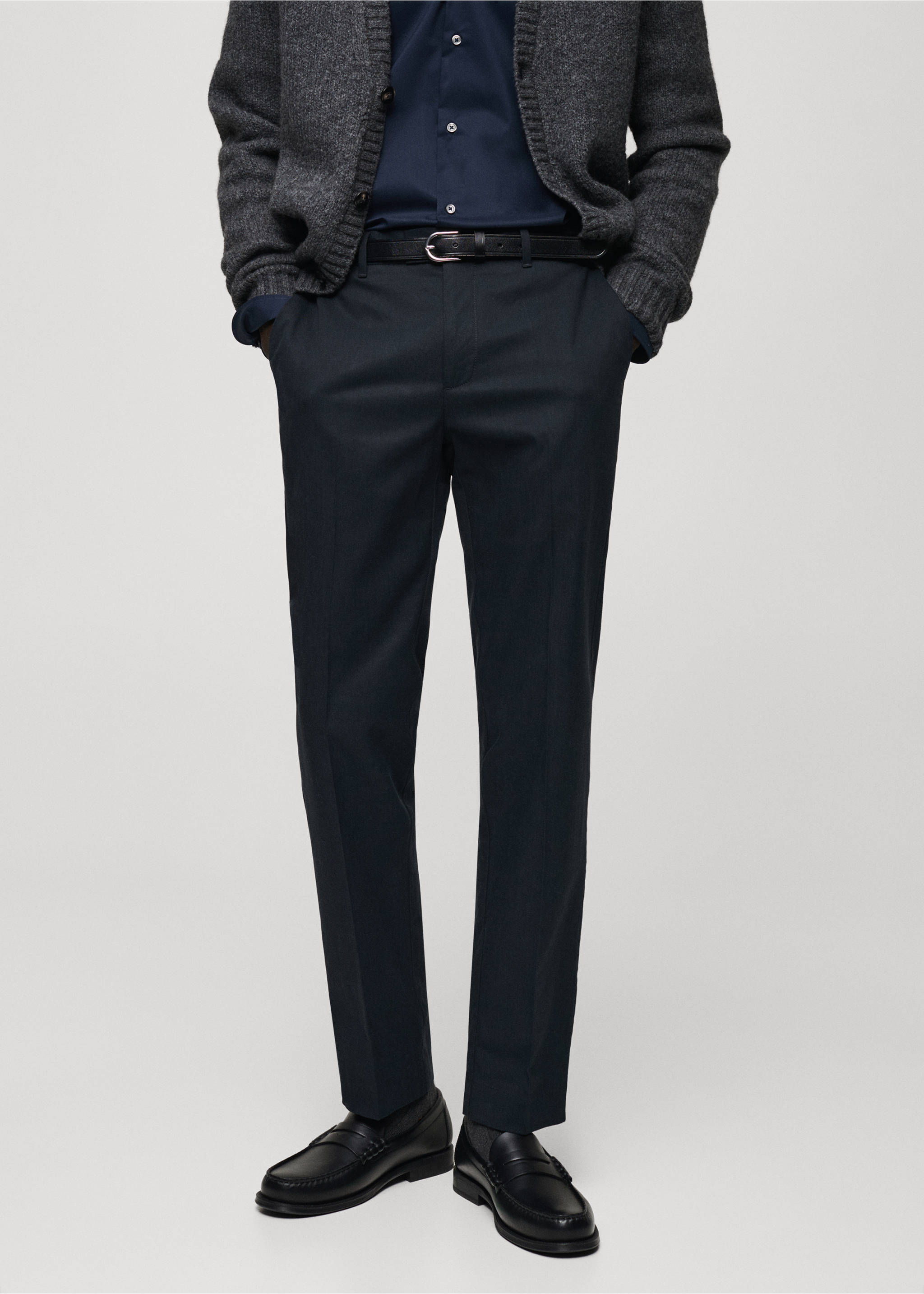Regular-fit cotton trousers - Medium plane, Dark Navy. Ref: 87020252-00.