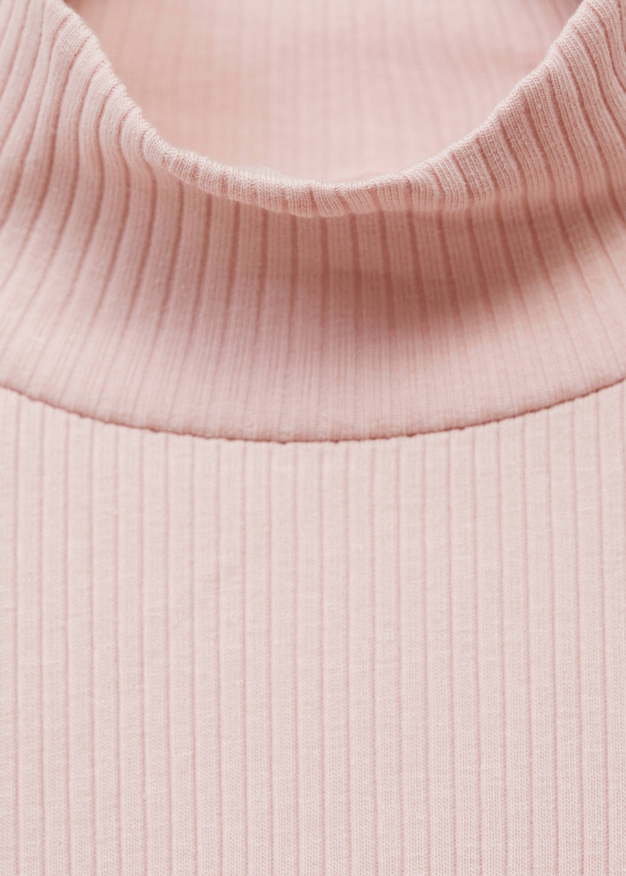 Ribbed high neck t-shirt - Details of the article 8
