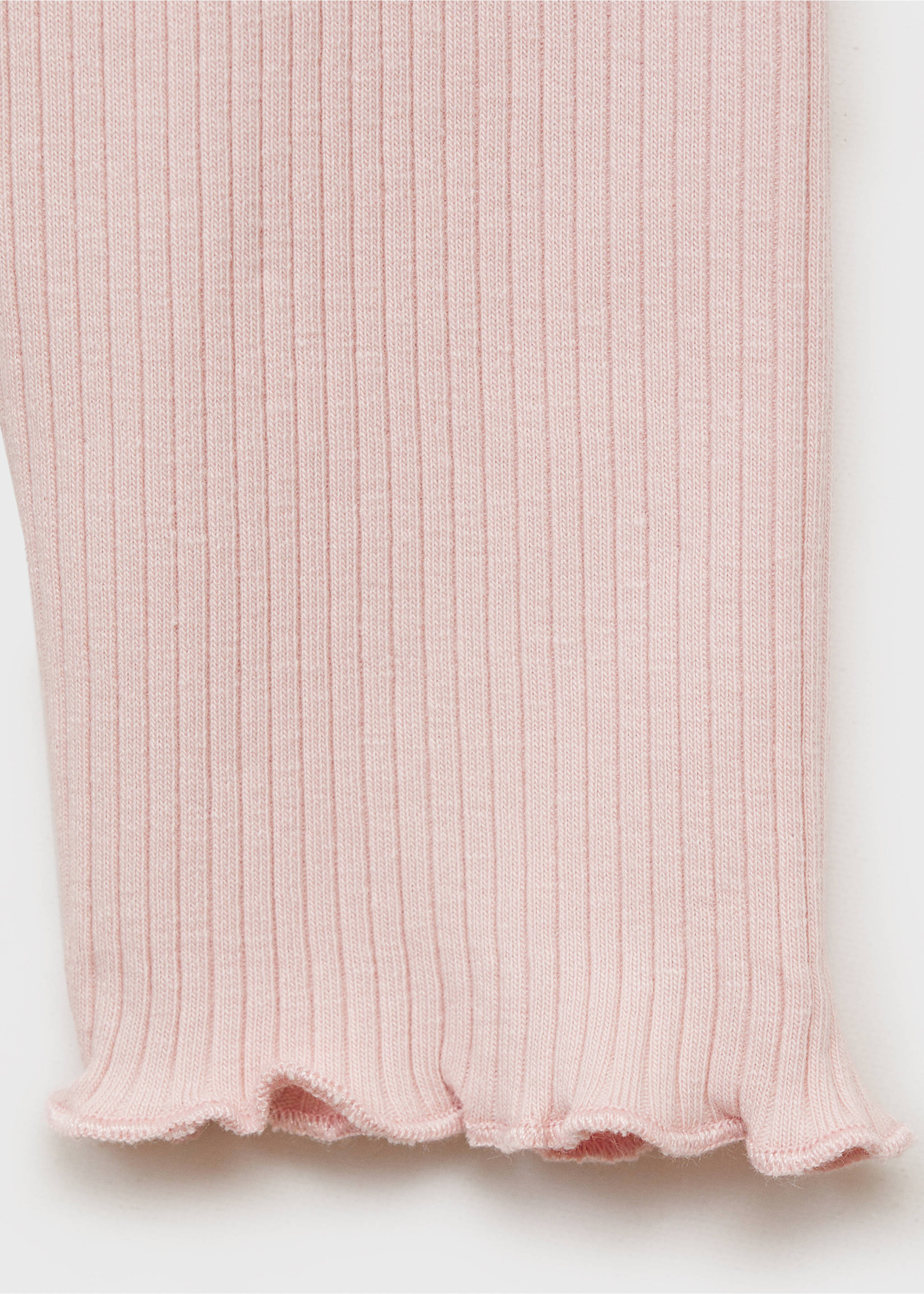 Geripptes T-Shirt mit hohem Kragen - Detail des Artikels 0, Rosa. Ref: 87020447-00.