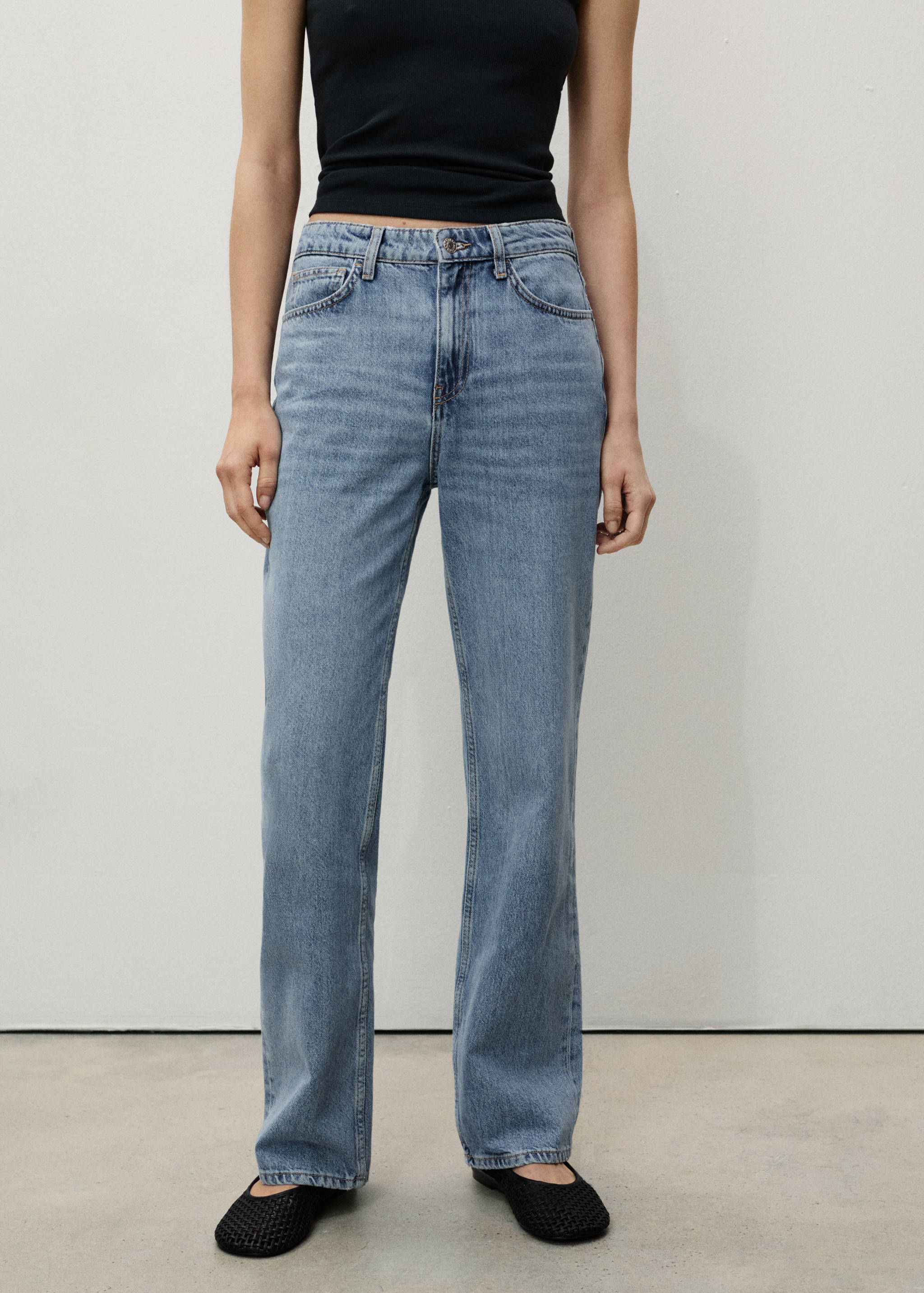 Jean Matilda droit taille normale - Plan moyen