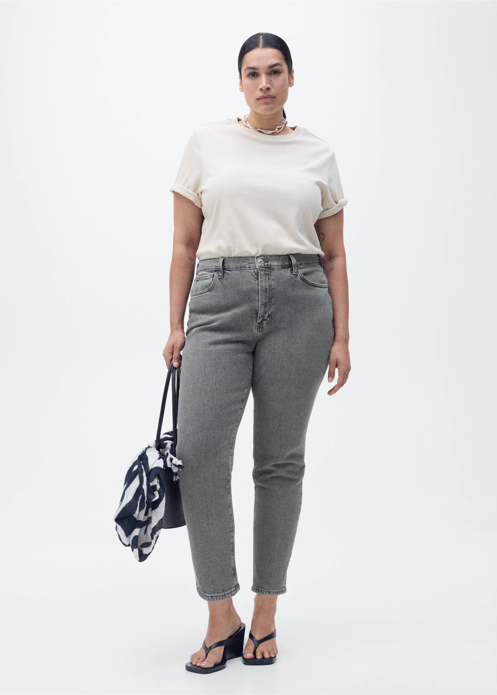 Claudia slim-fit cropped jeans - Details of the article 3, Open Grey. Ref: 87020451-00.