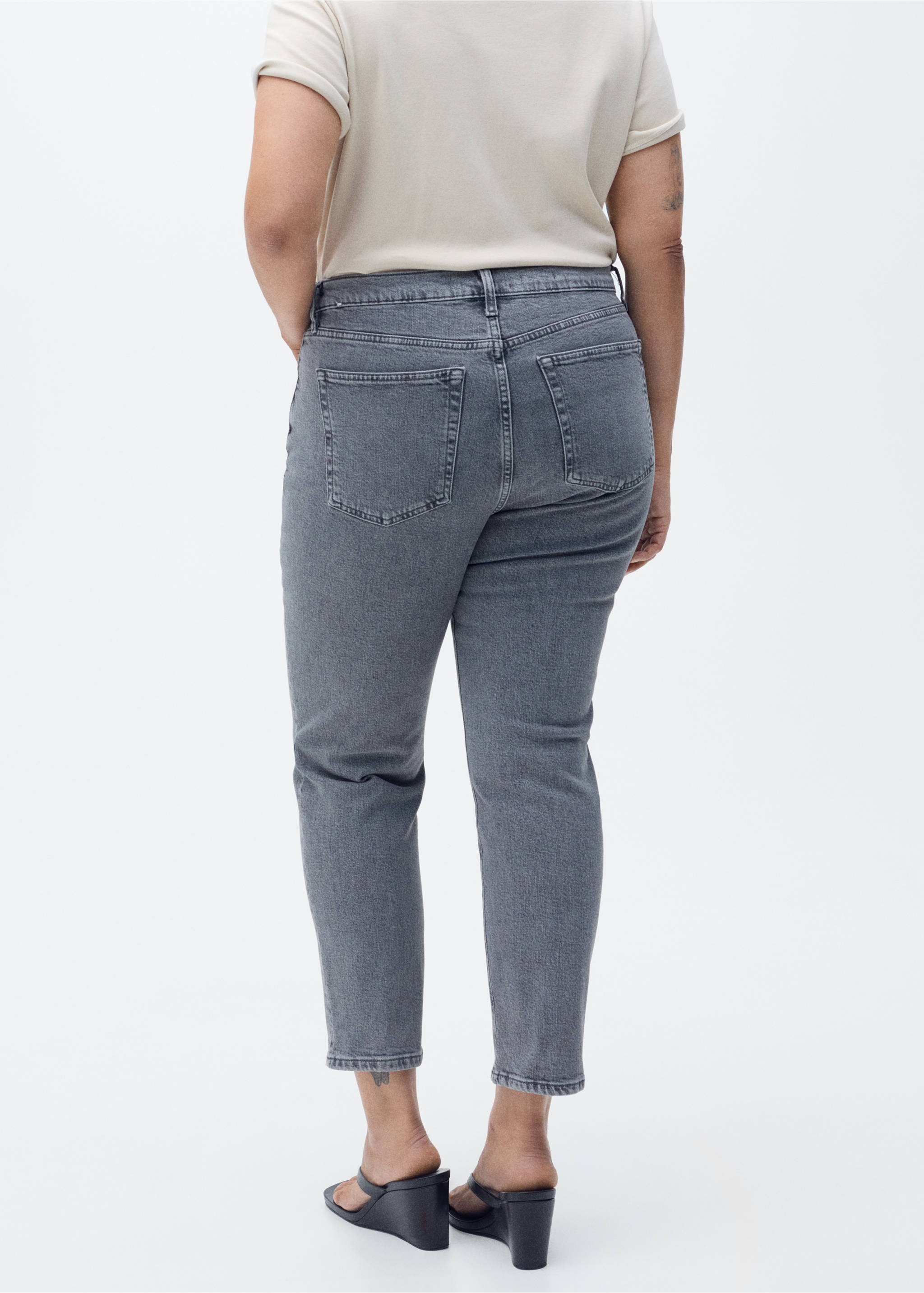 Claudia slim-fit cropped jeans - Details of the article 4, Open Grey. Ref: 87020451-00.