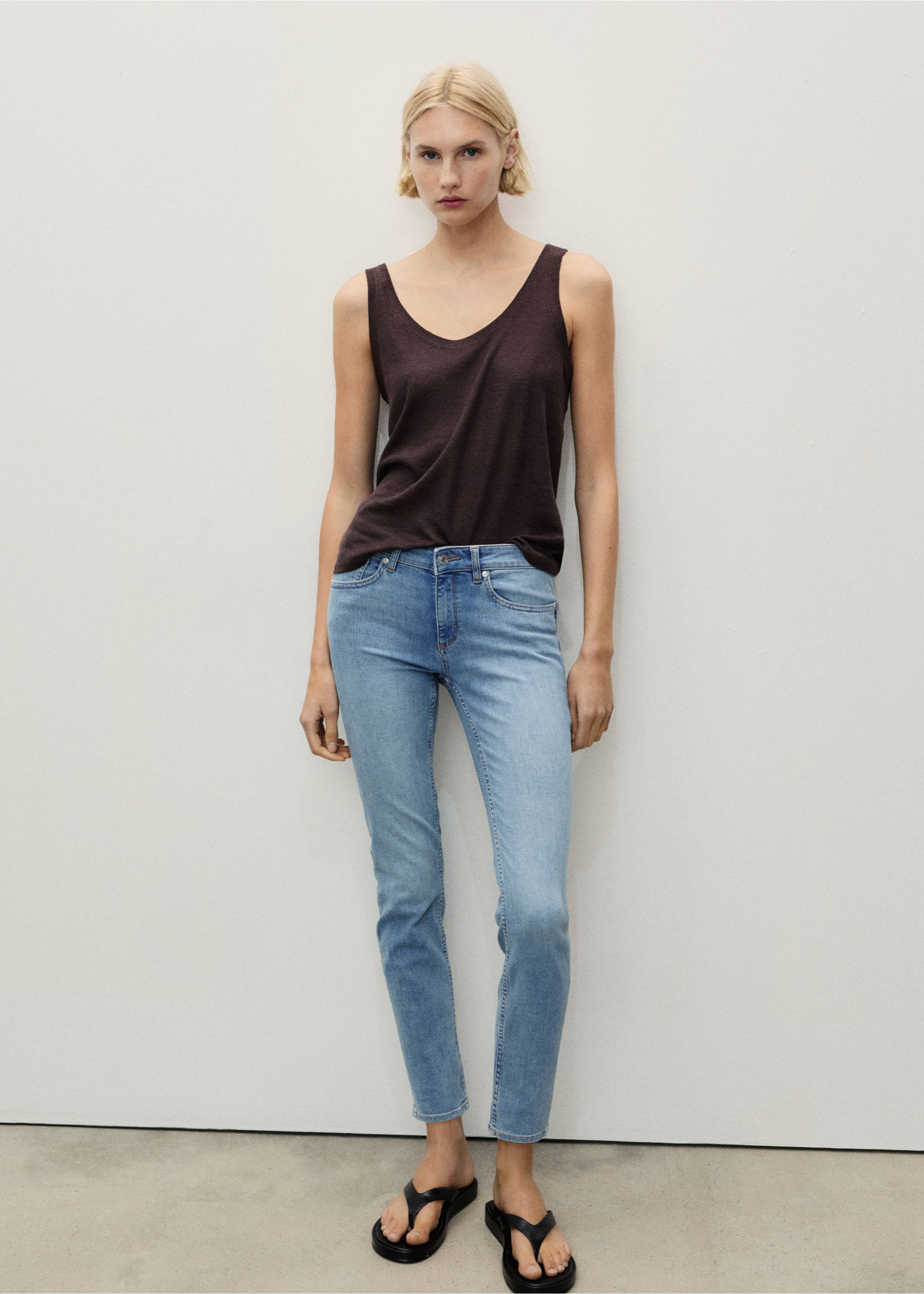 Jeans Pushup skinny tiro bajo - Plano general, Azul medio. Ref: 87020454-00.