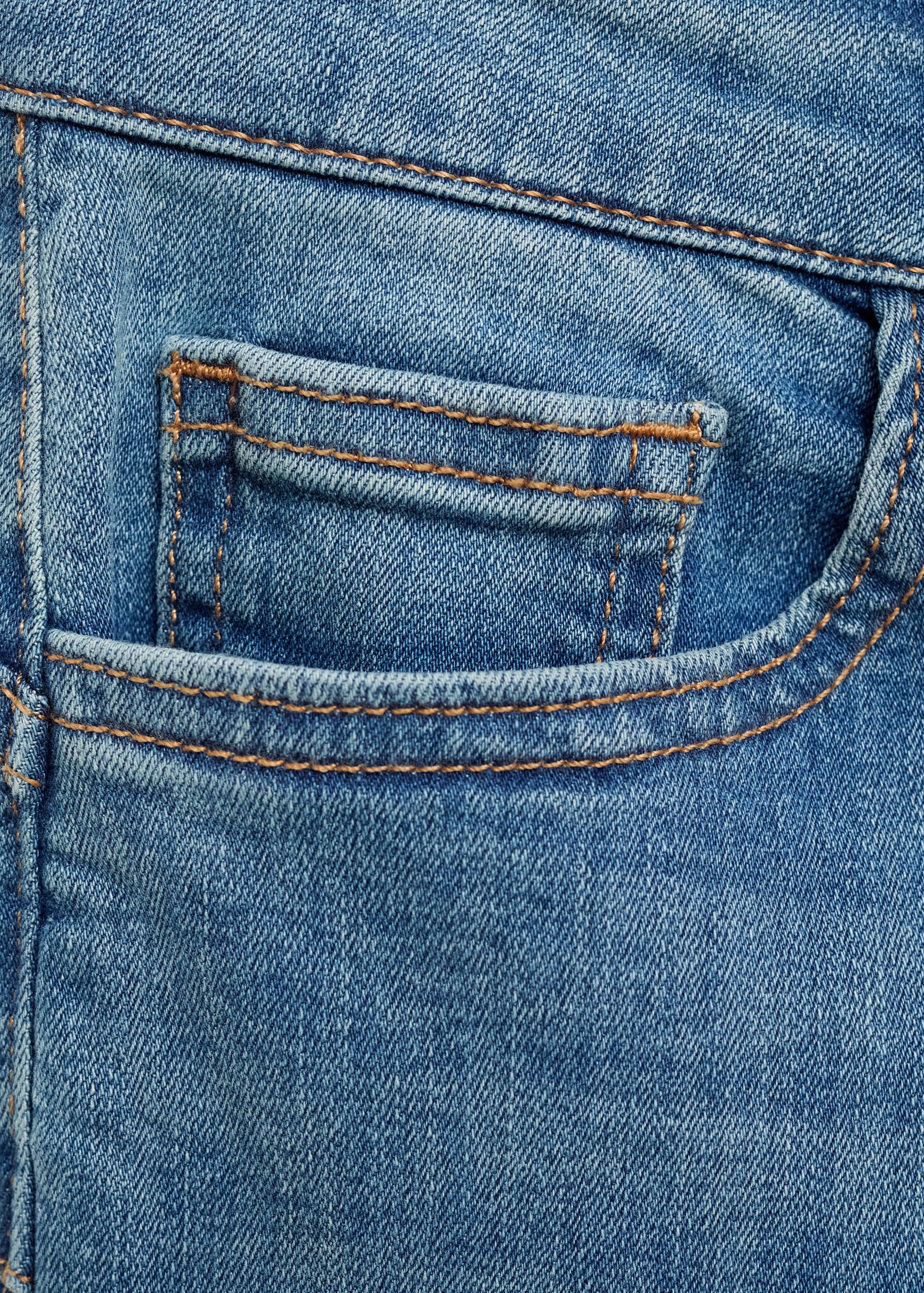 Push-up low-rise skinny jeans - Details of the article 0