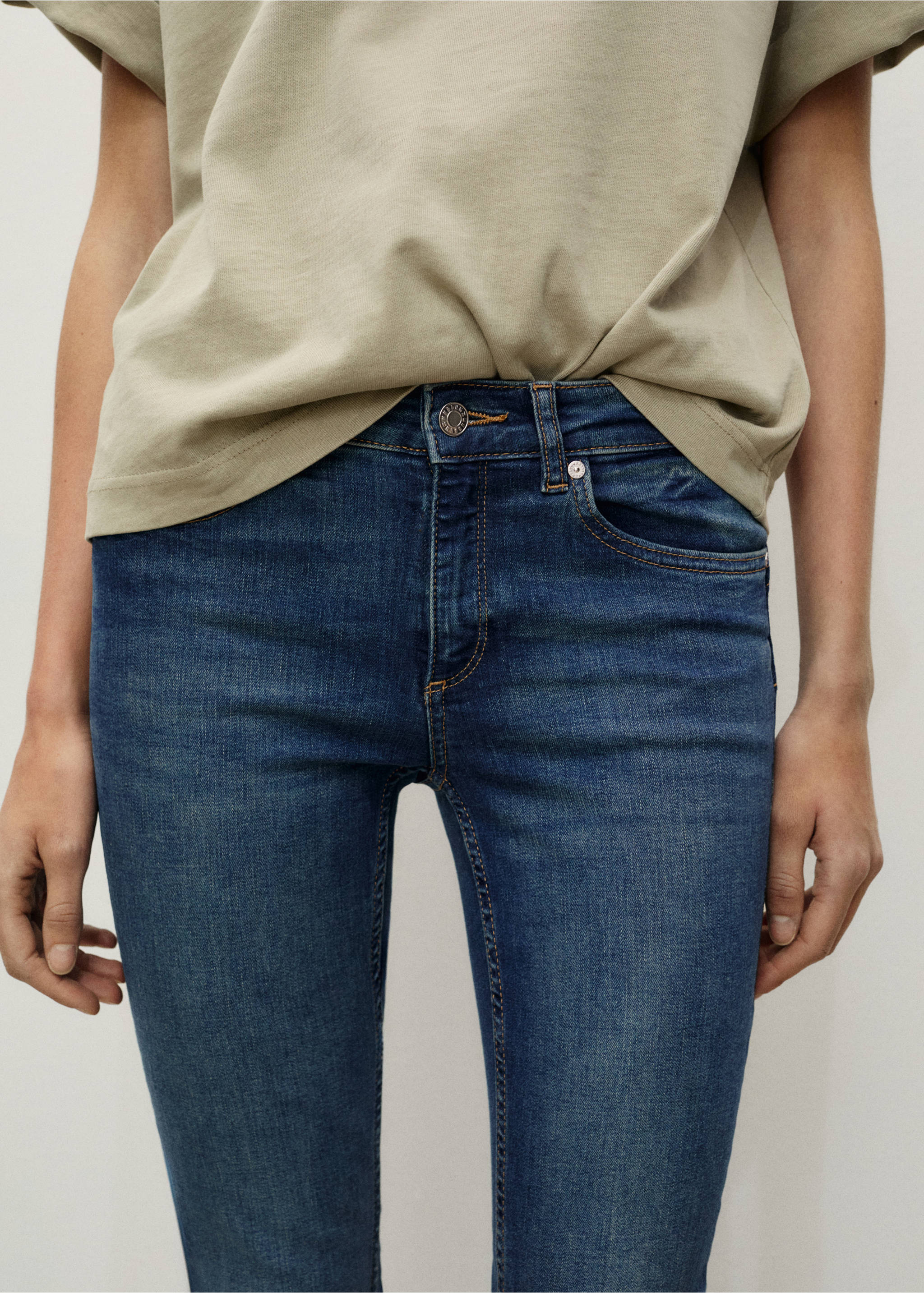 Jeans Pushup skinny tiro bajo - Detalle del artículo 3, Azul oscuro. Ref: 87020455-00.