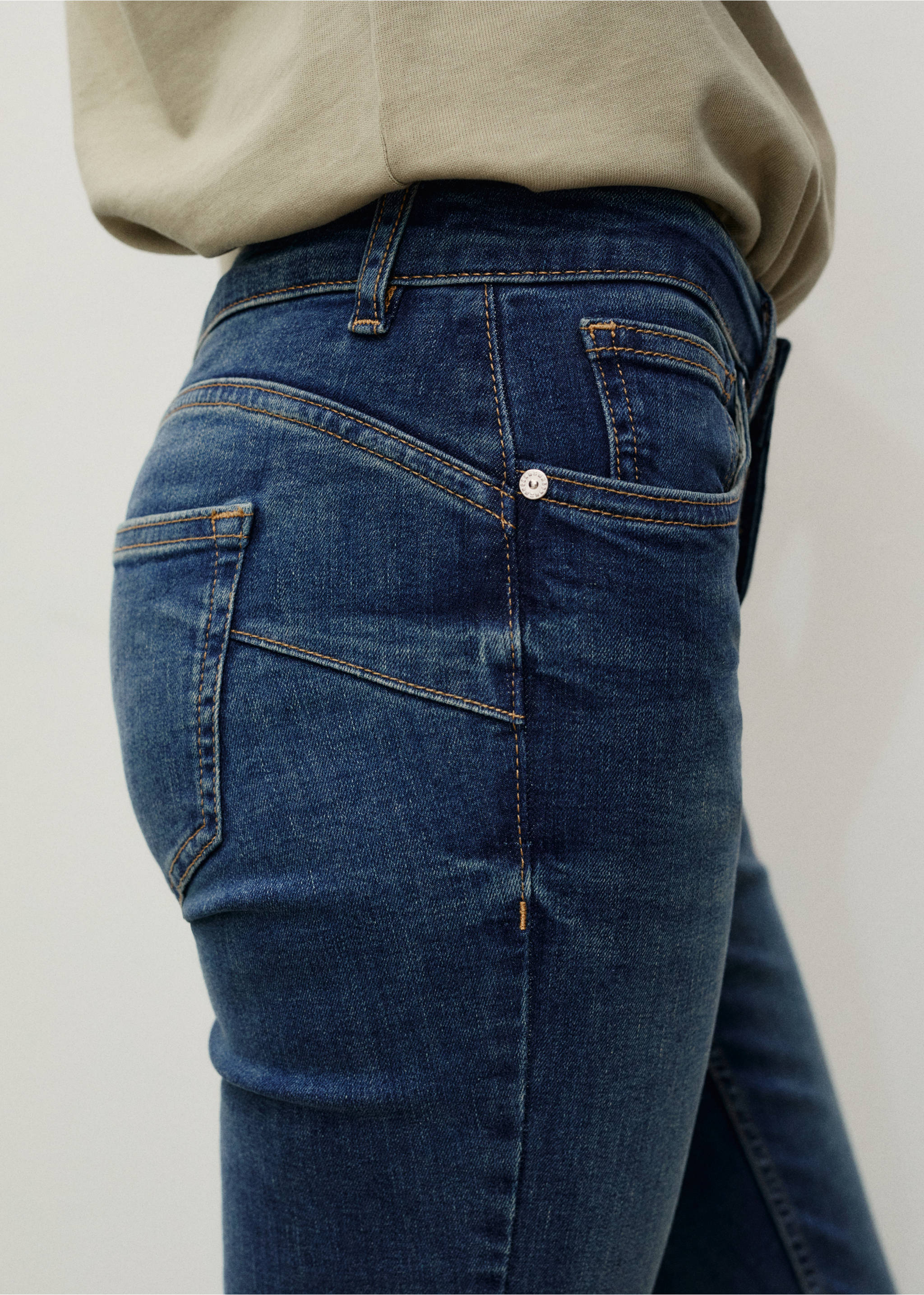 Jeans Pushup skinny tiro bajo - Detalle del artículo 2, Azul oscuro. Ref: 87020455-00.