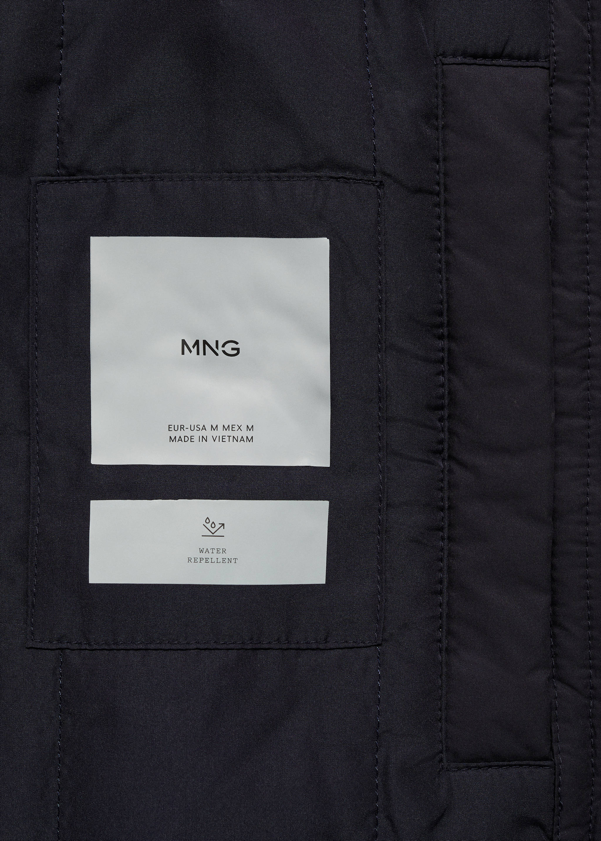 Water-repellent quilted jacket - Details of the article 0