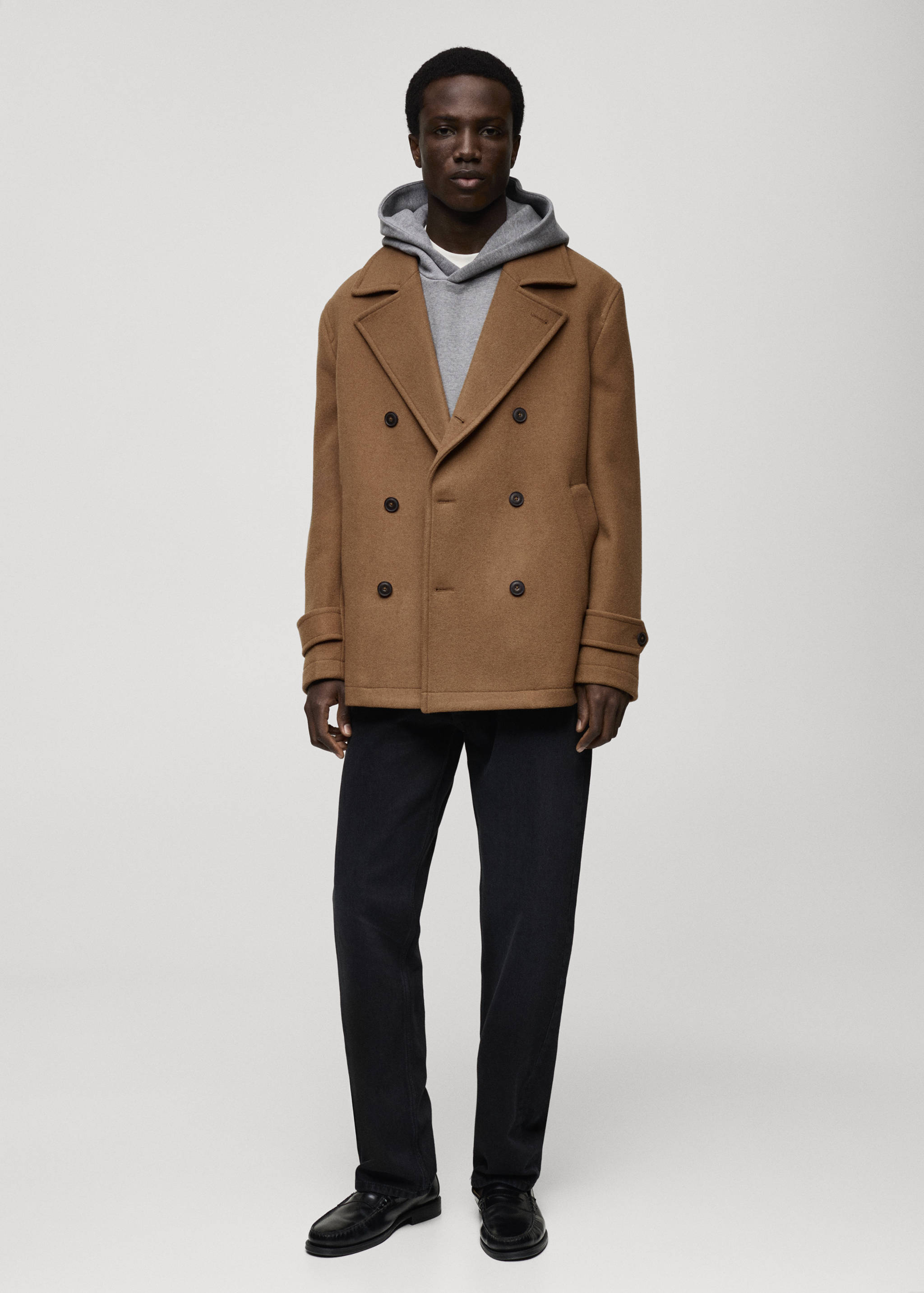 Wool double-breasted coat - General plane