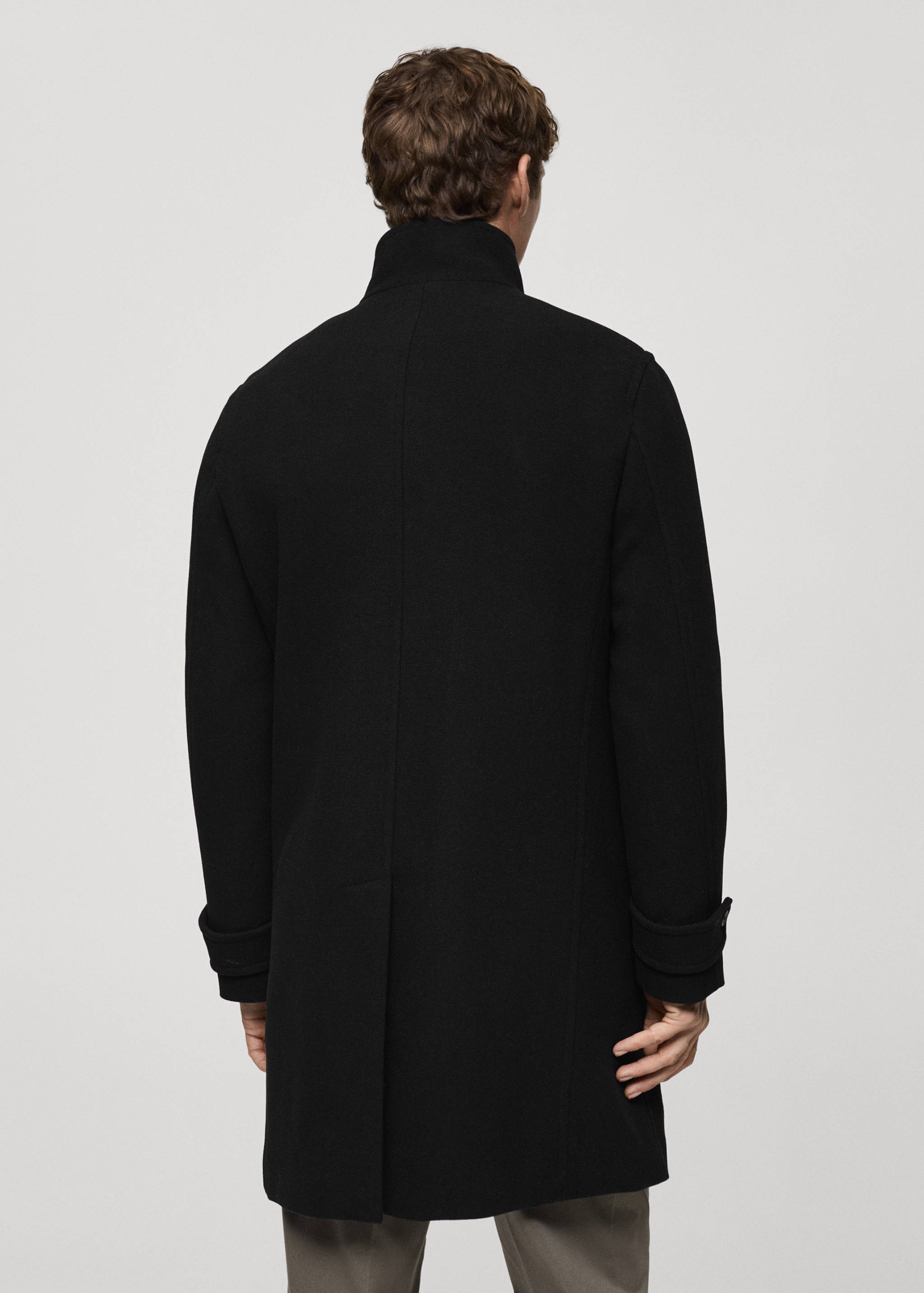 Quilted wool inner coat - Reverse of the article