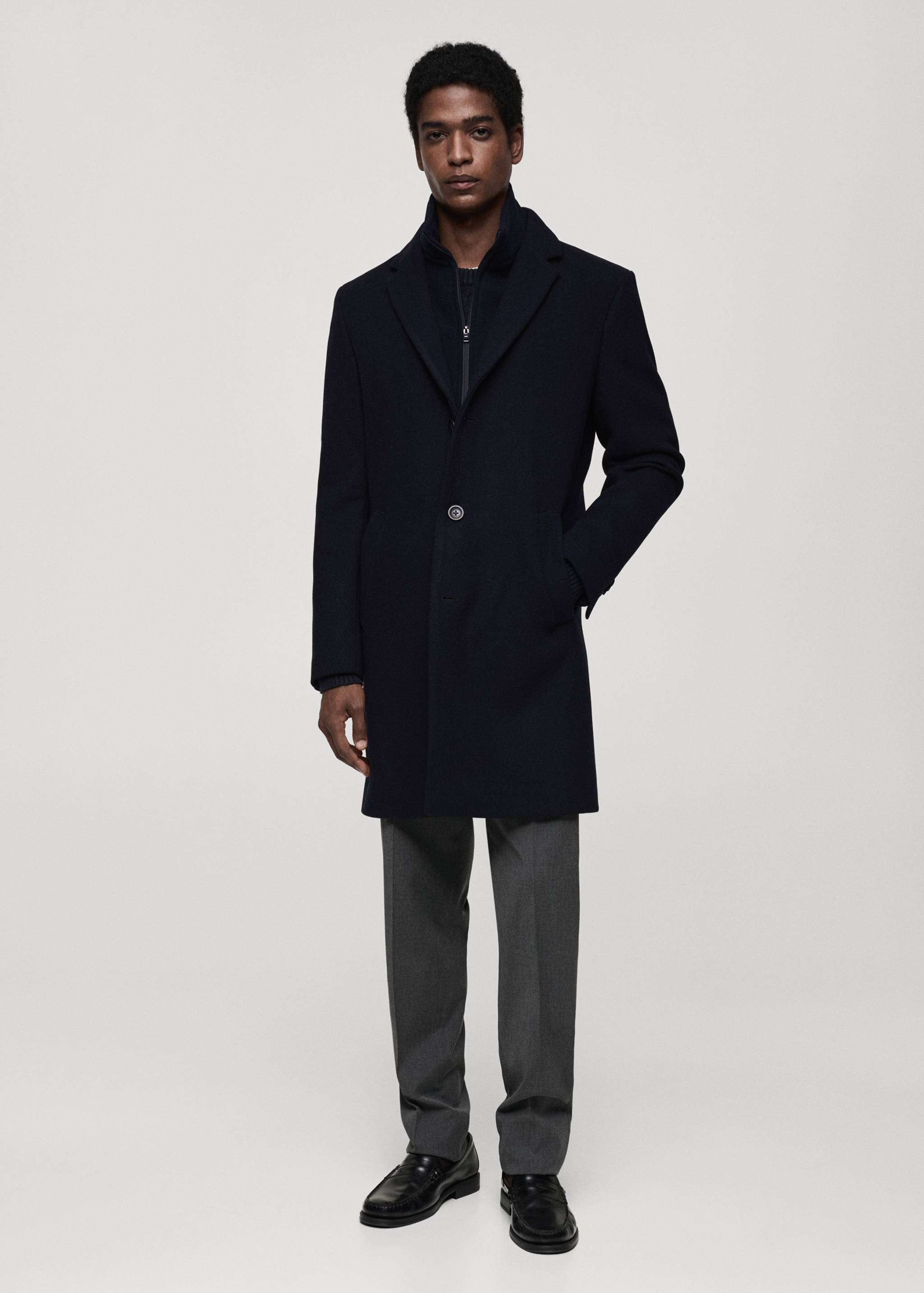 Wool coat with detachable collar - General plane