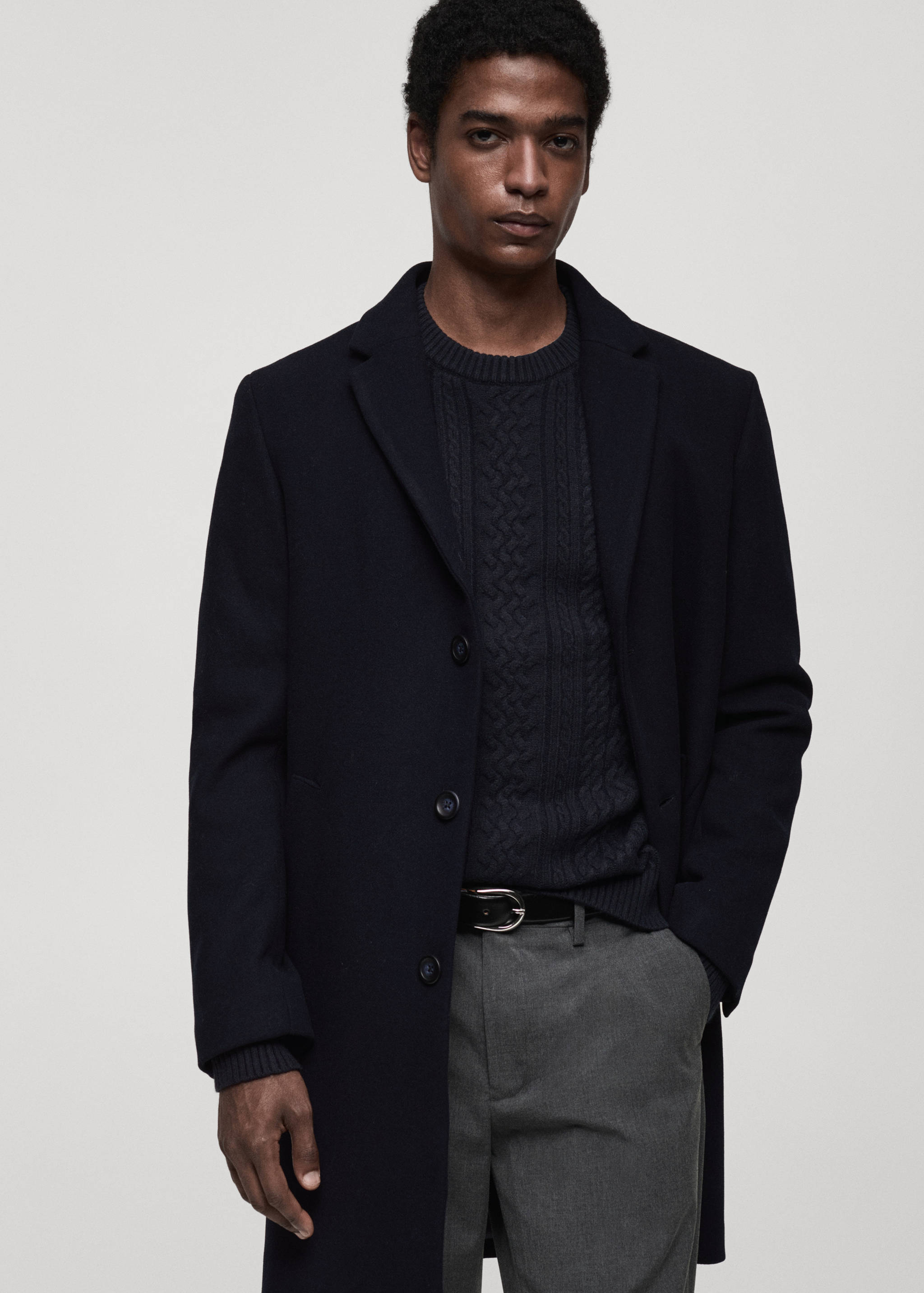 Wool coat with detachable collar - Details of the article 6
