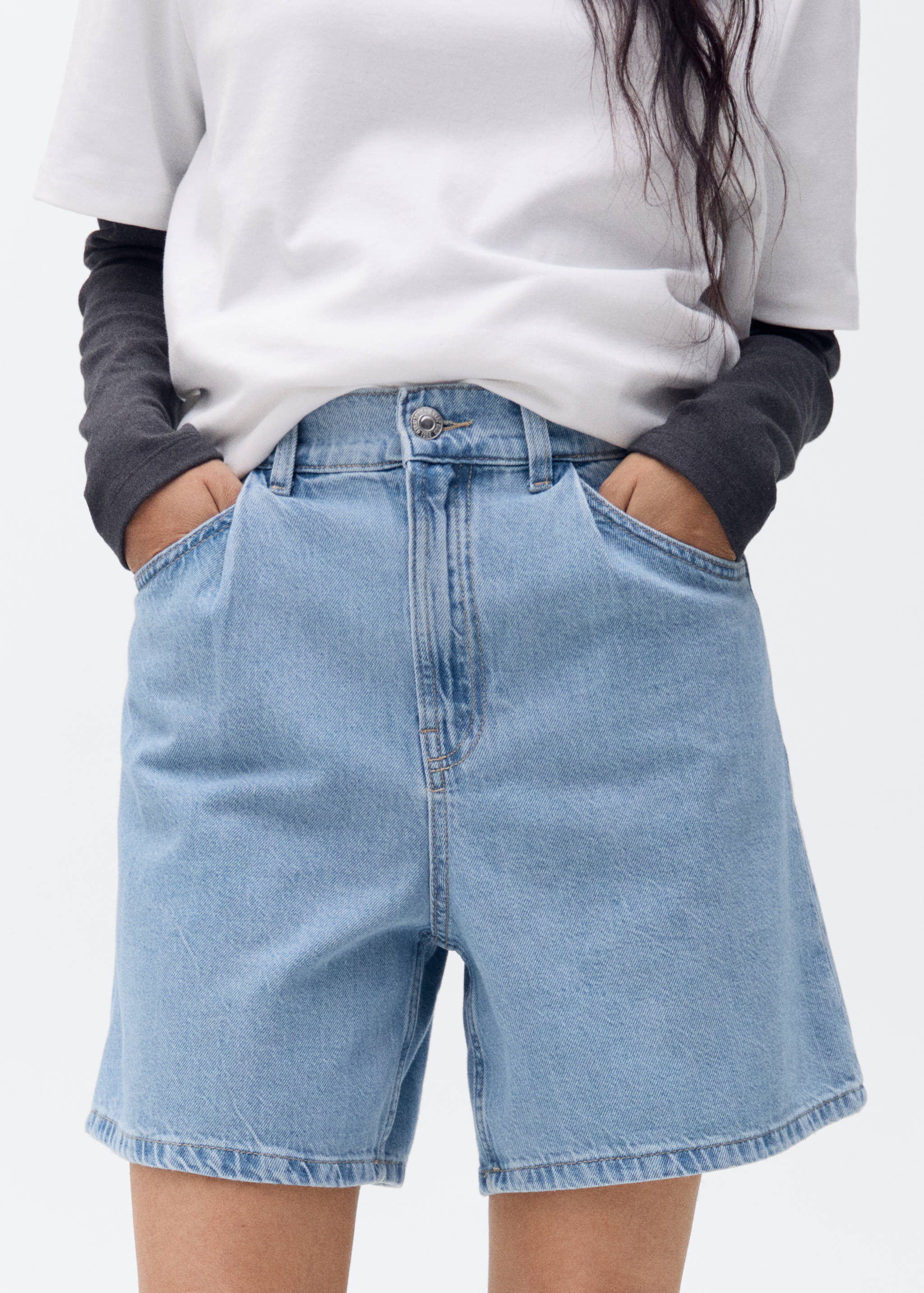 Bermuda en jean taille haute à pinces - Détail de l'article 3