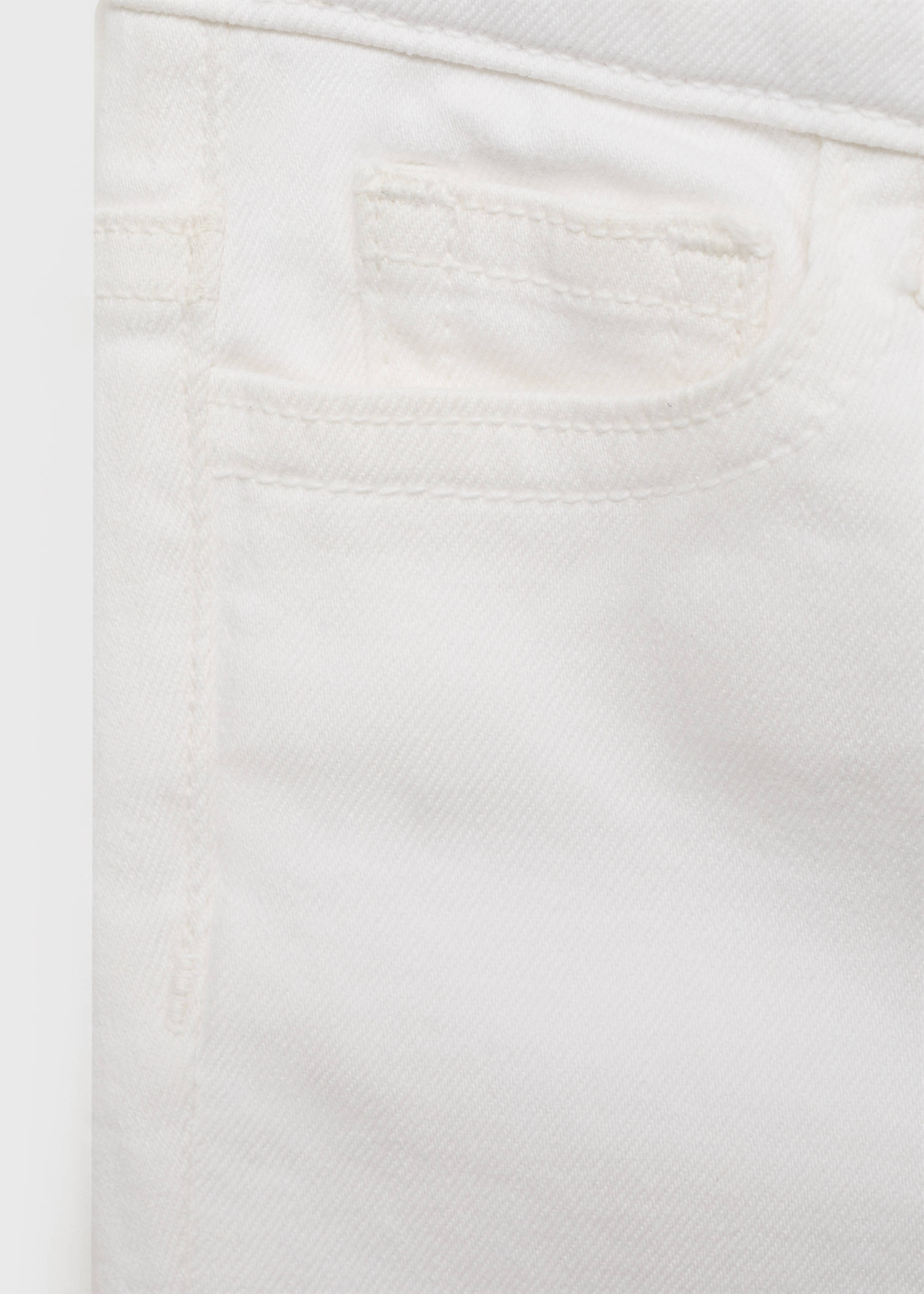 Flared-Jeans mit ausgefranstem Saum - Detail des Artikels 8