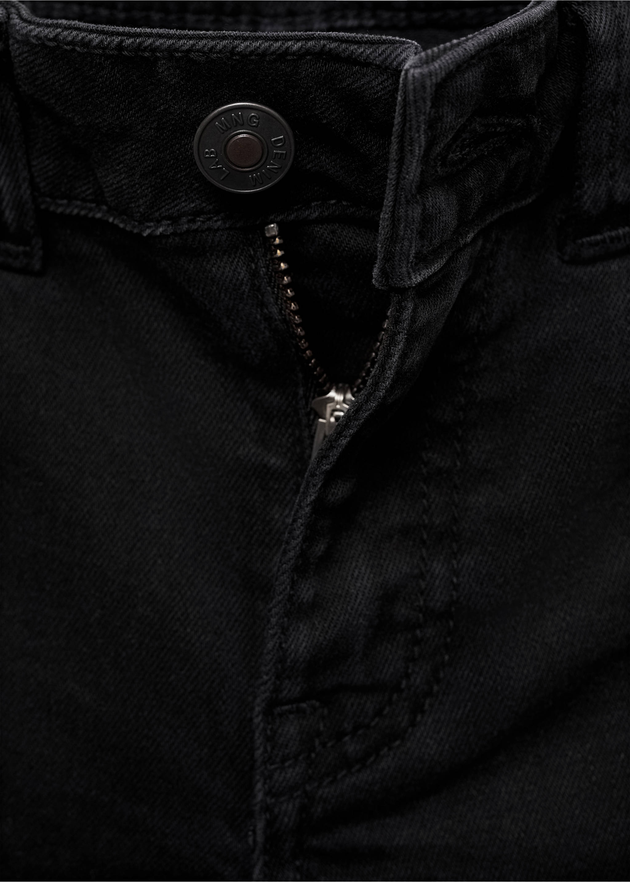 Skinny jeans - Details of the article 8, Black denim. Ref: 87020627-00.