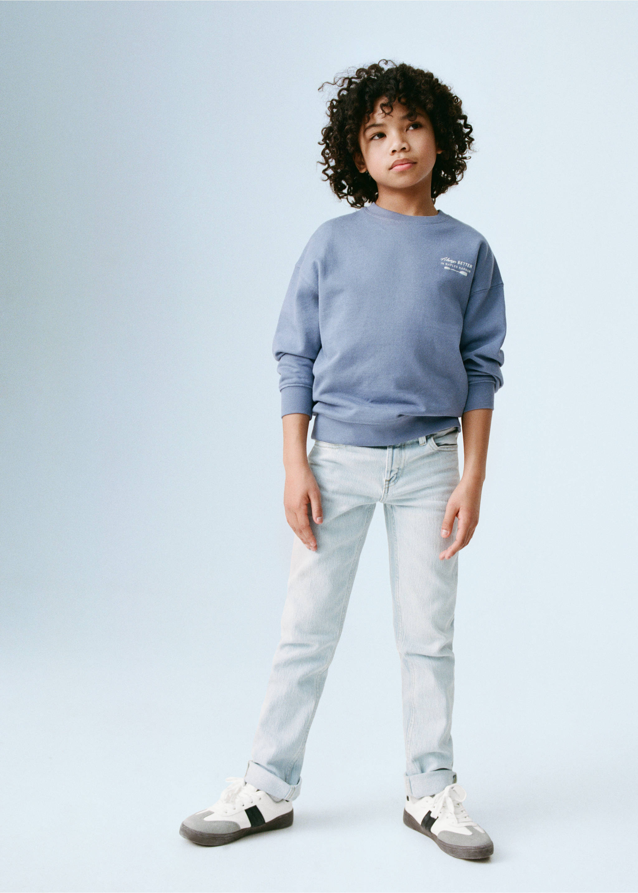 Straight jeans with turn-up - Details of the article 3, Light Blue. Ref: 87020628-00.